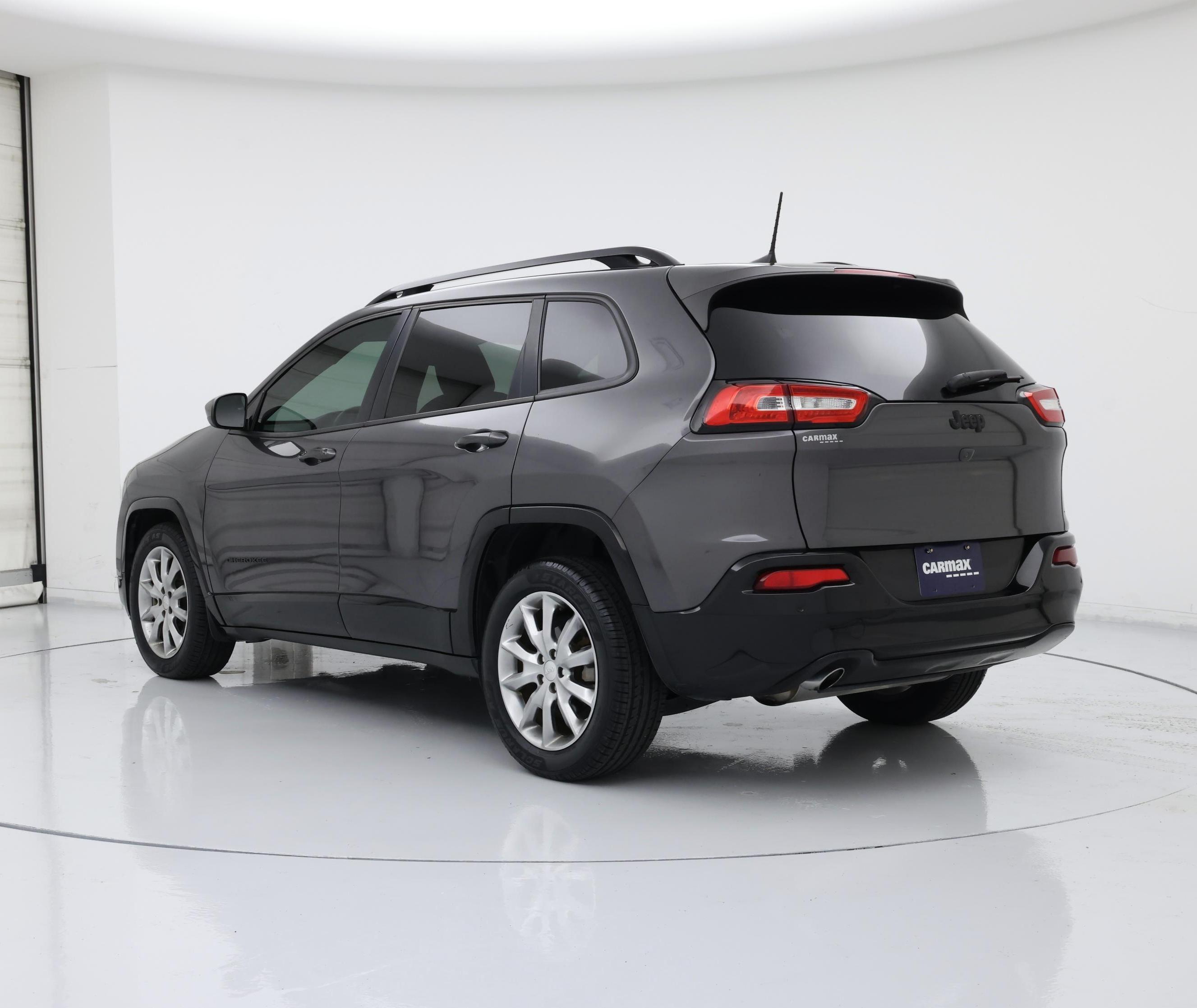 Thumbnail: 2018 Jeep Cherokee - 2