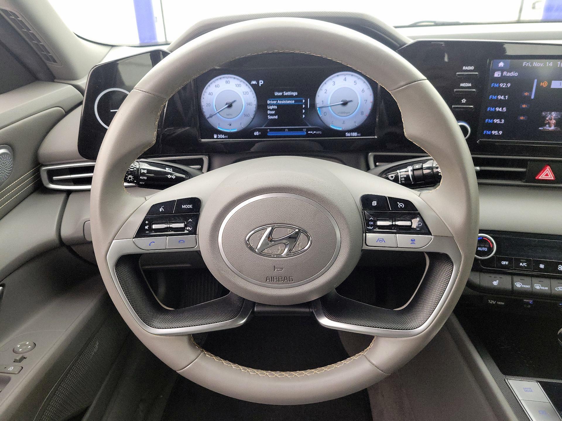 Thumbnail: 2022 Hyundai Elantra - 10