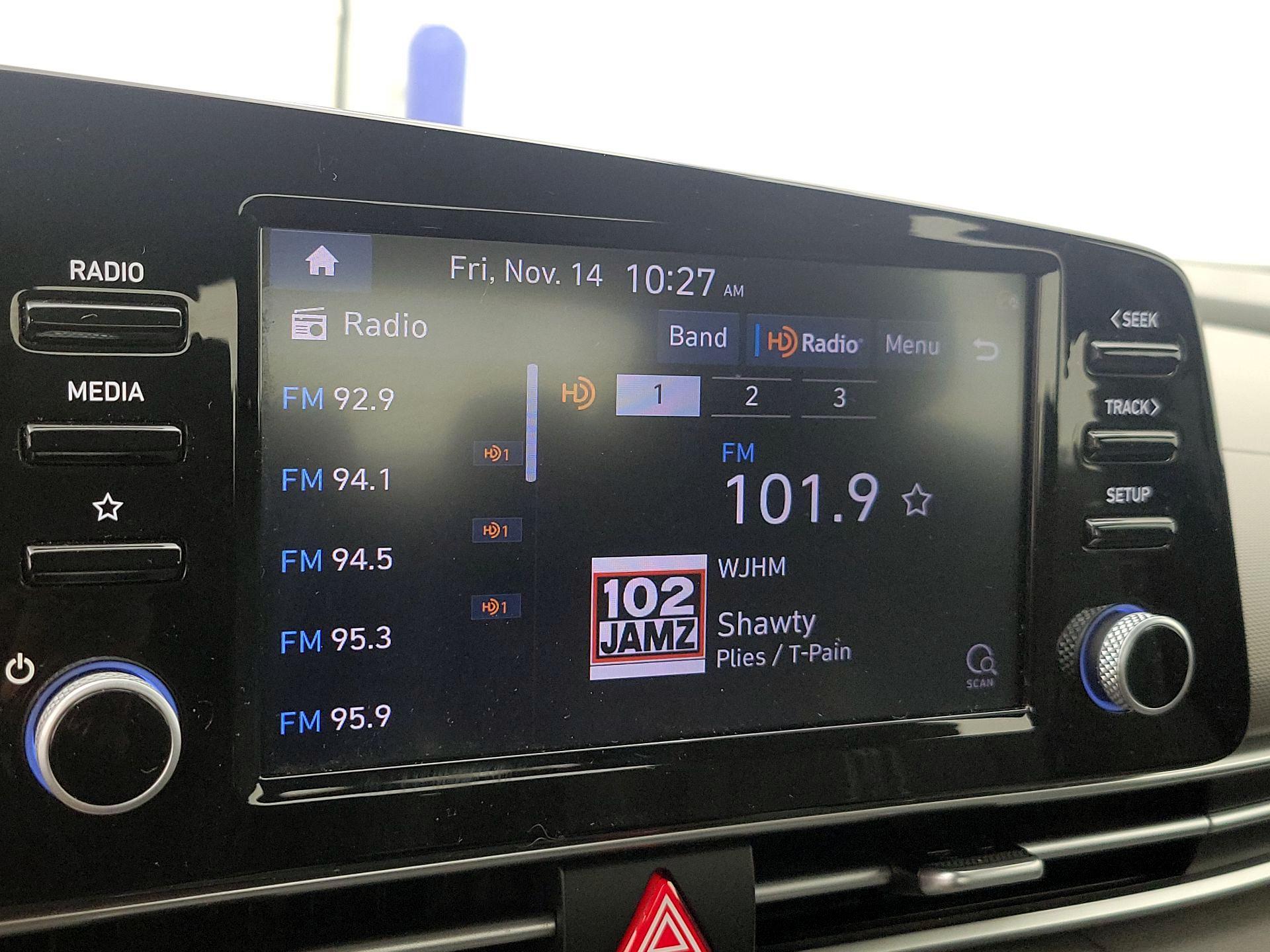 Thumbnail: 2022 Hyundai Elantra - 15