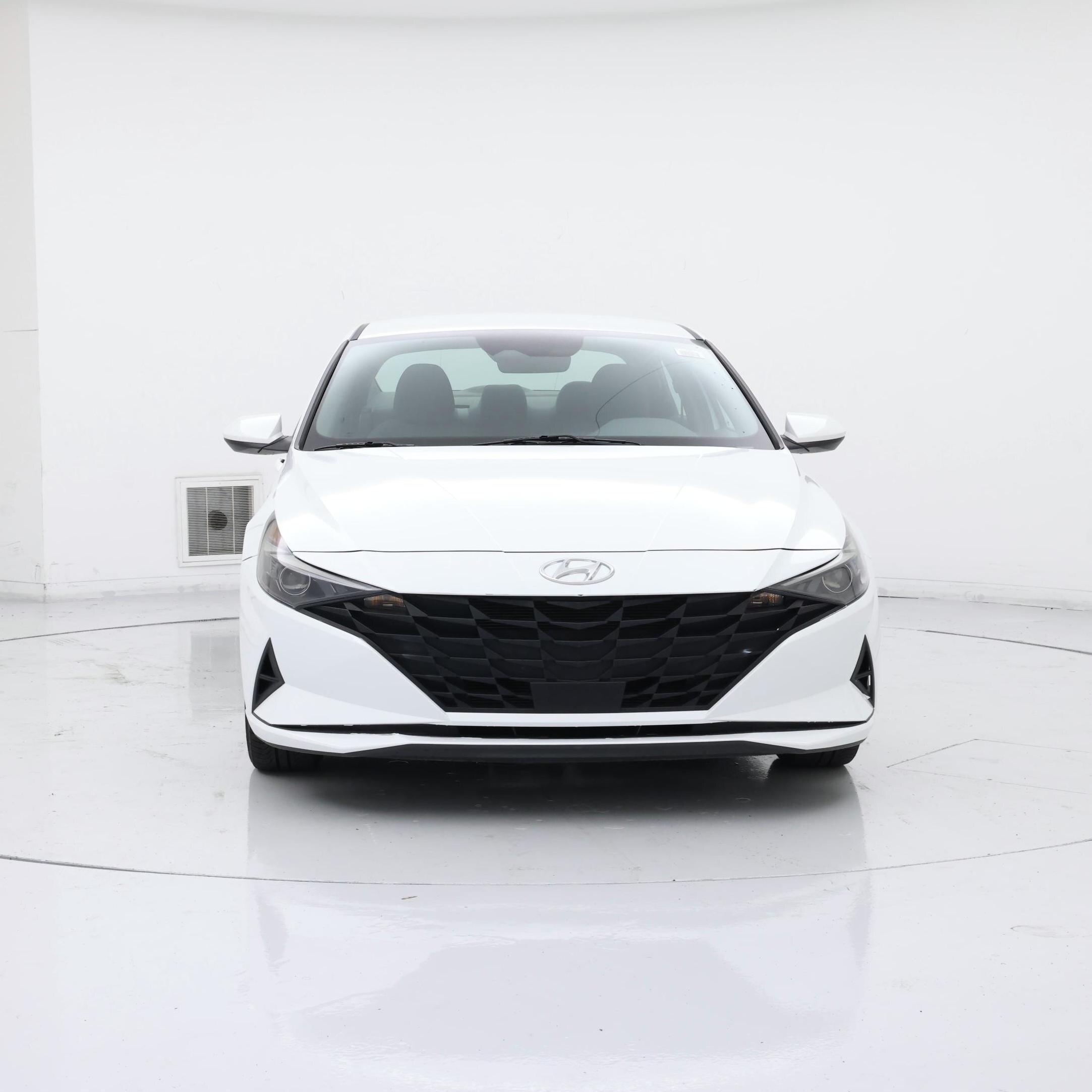 Thumbnail: 2022 Hyundai Elantra - 5