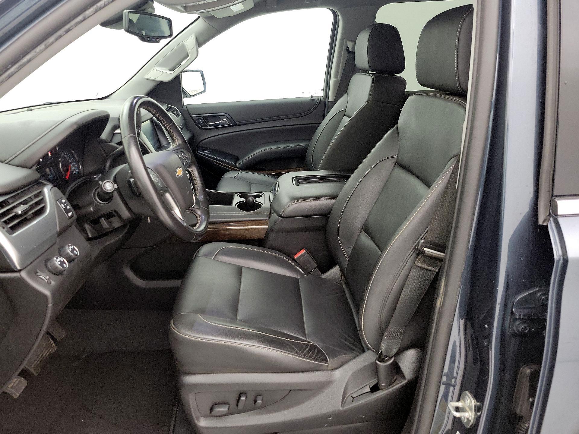 Thumbnail: 2020 Chevrolet Suburban - 11