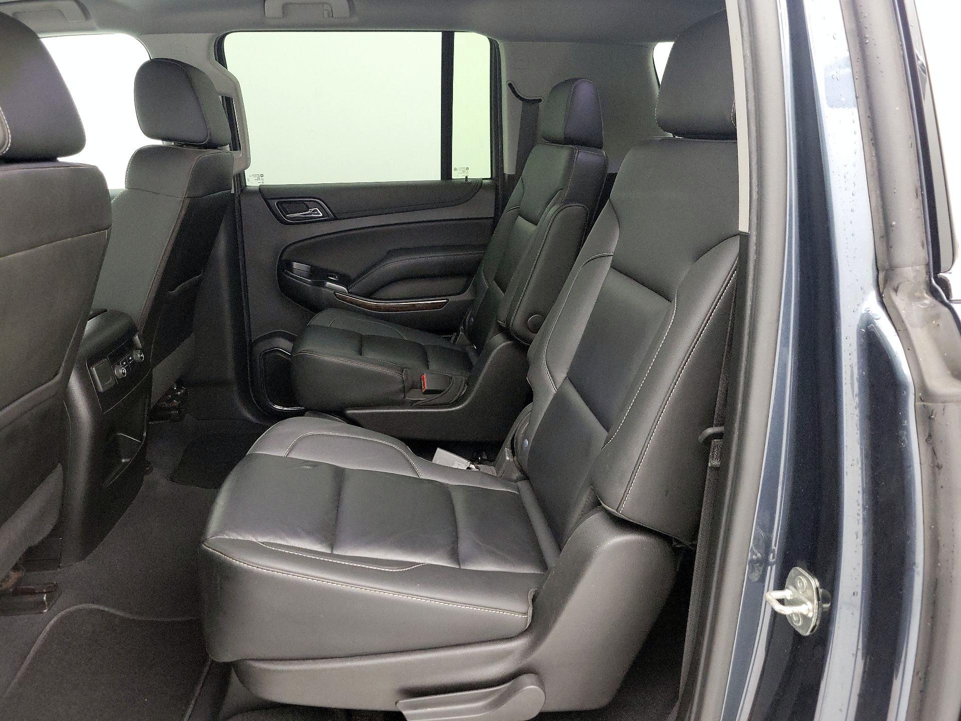 Thumbnail: 2020 Chevrolet Suburban - 20