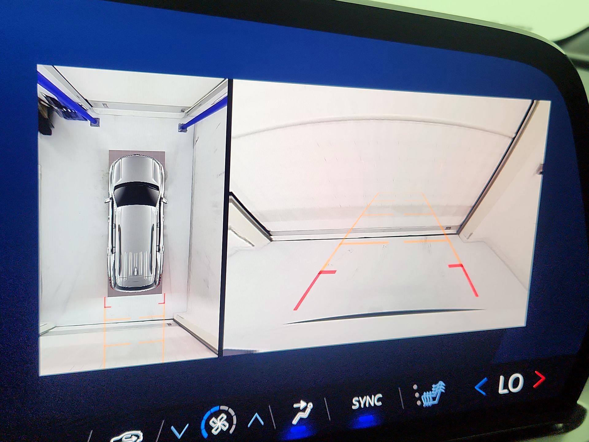 Thumbnail: 2024 Chevrolet Traverse - 14