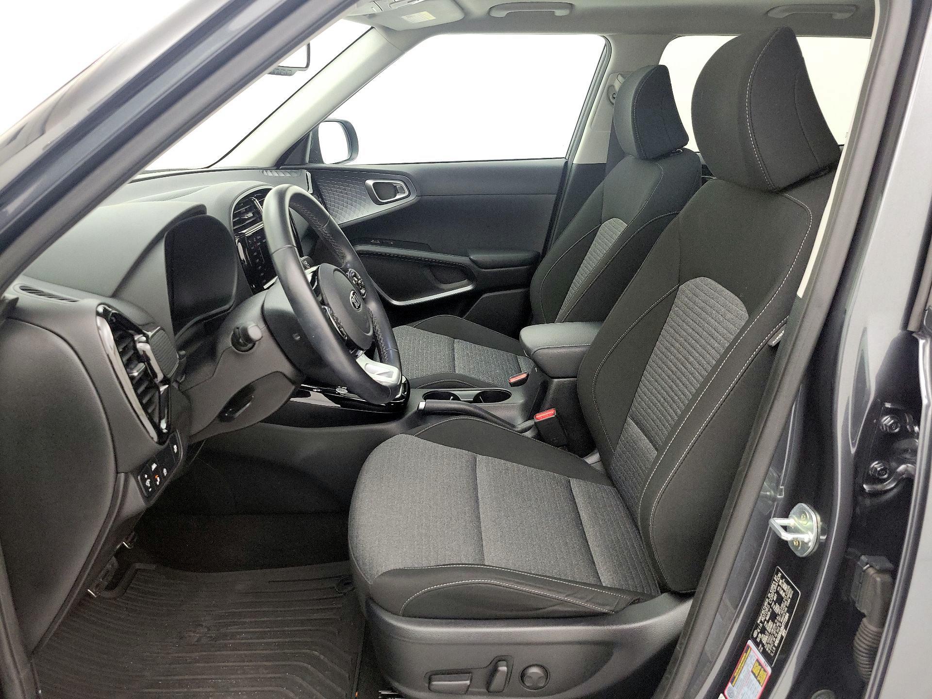 Thumbnail: 2021 Kia Soul - 11
