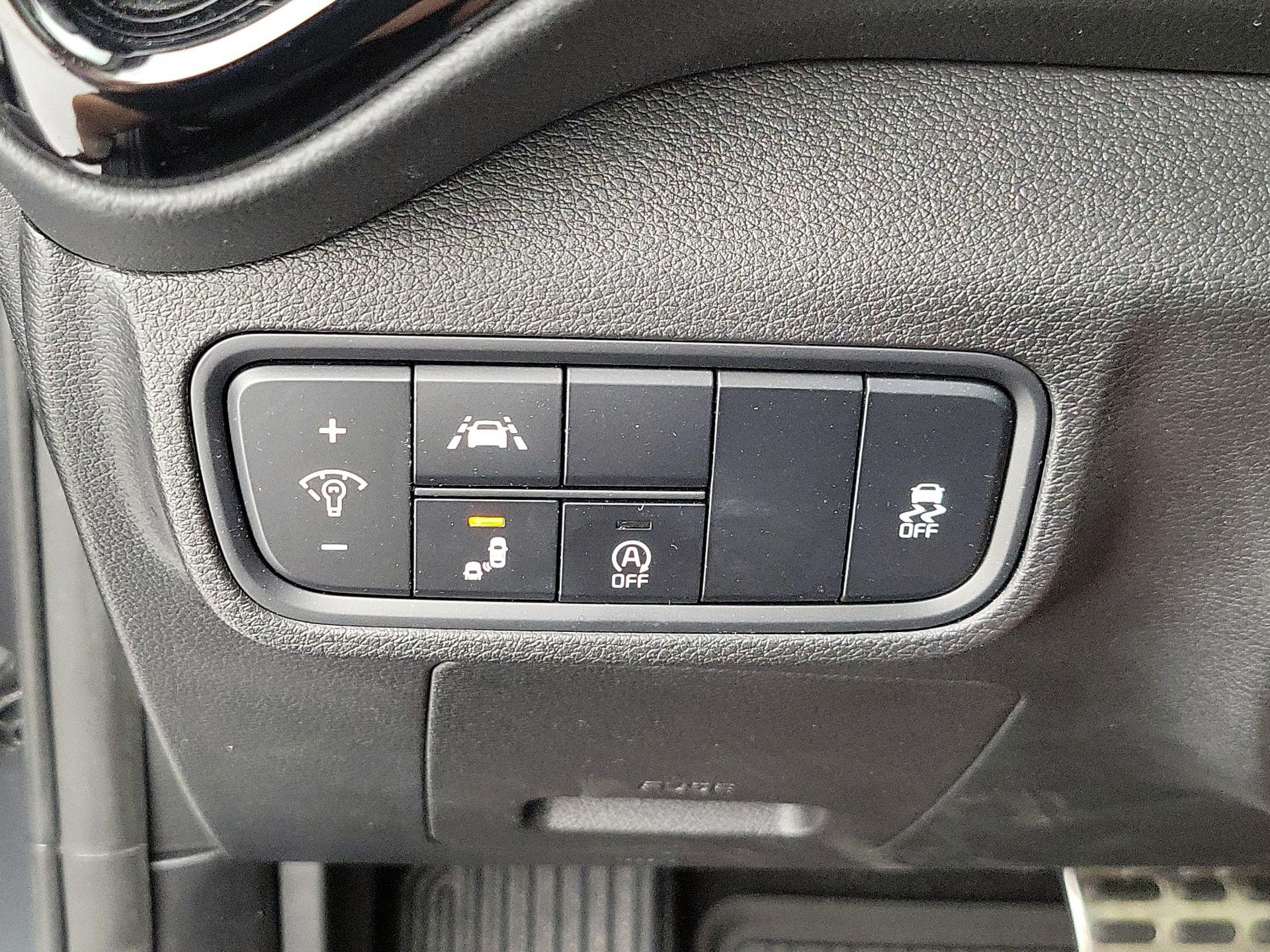 Thumbnail: 2021 Kia Soul - 13