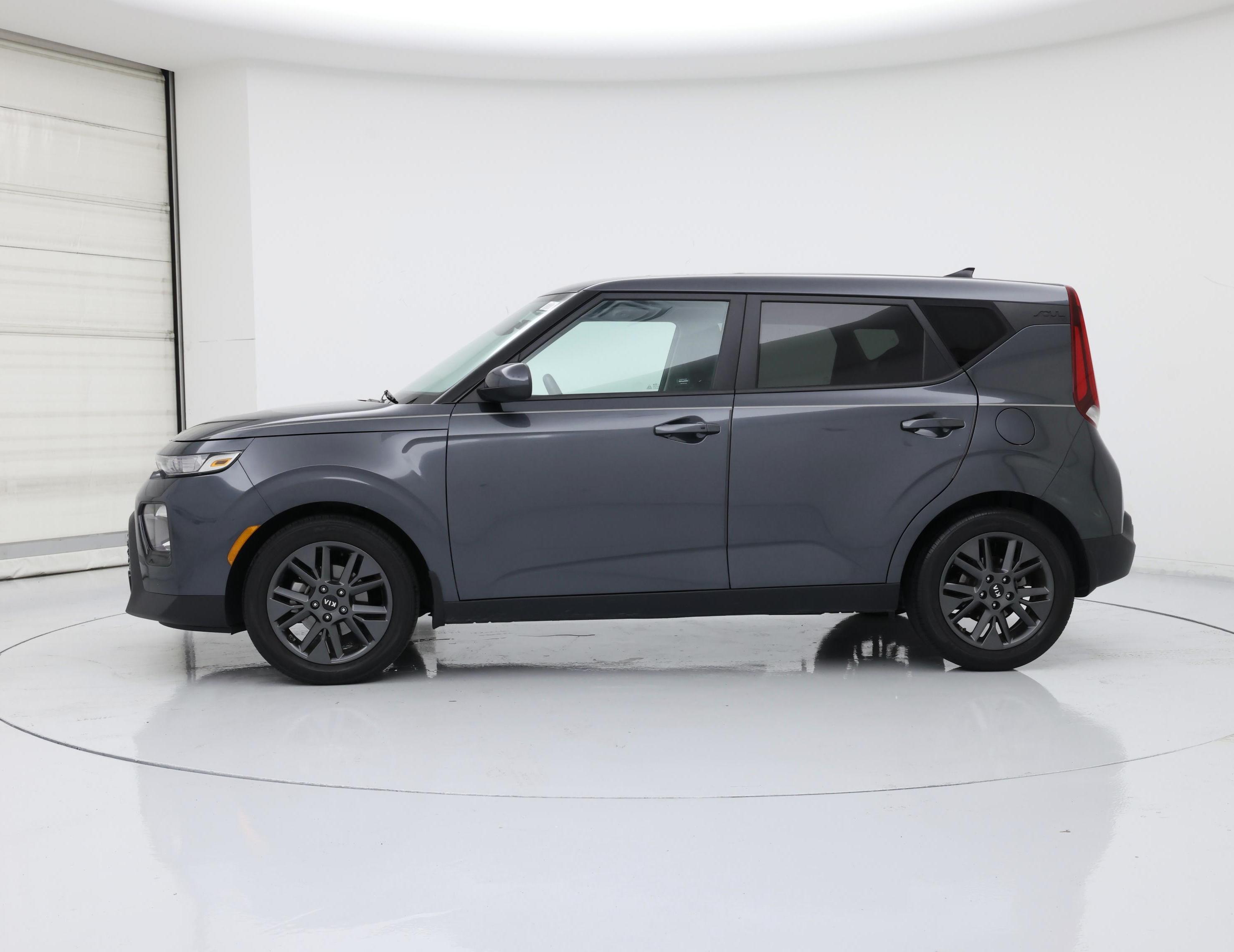 Thumbnail: 2021 Kia Soul - 3