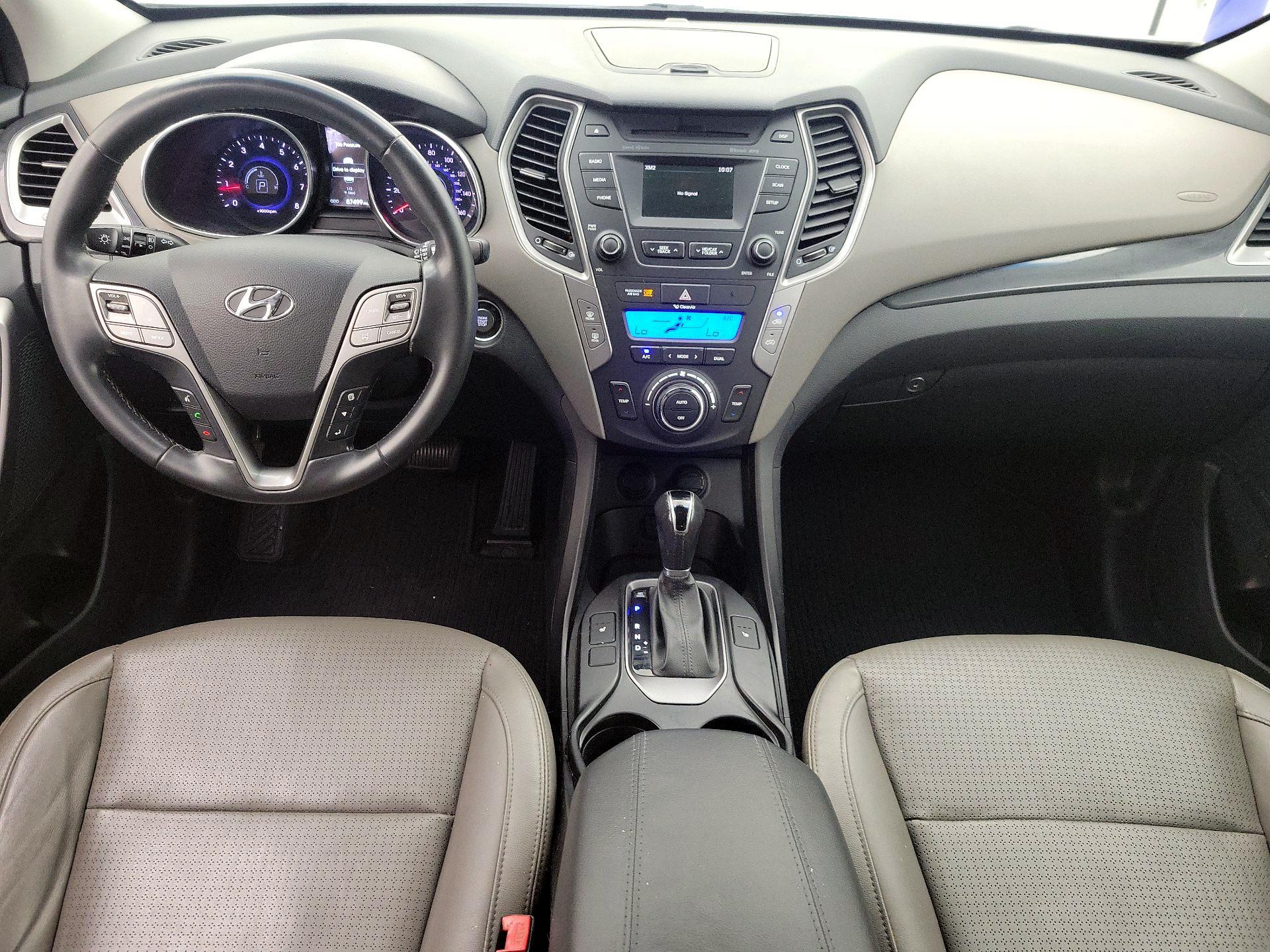 Thumbnail: 2015 Hyundai Santa Fe - 9