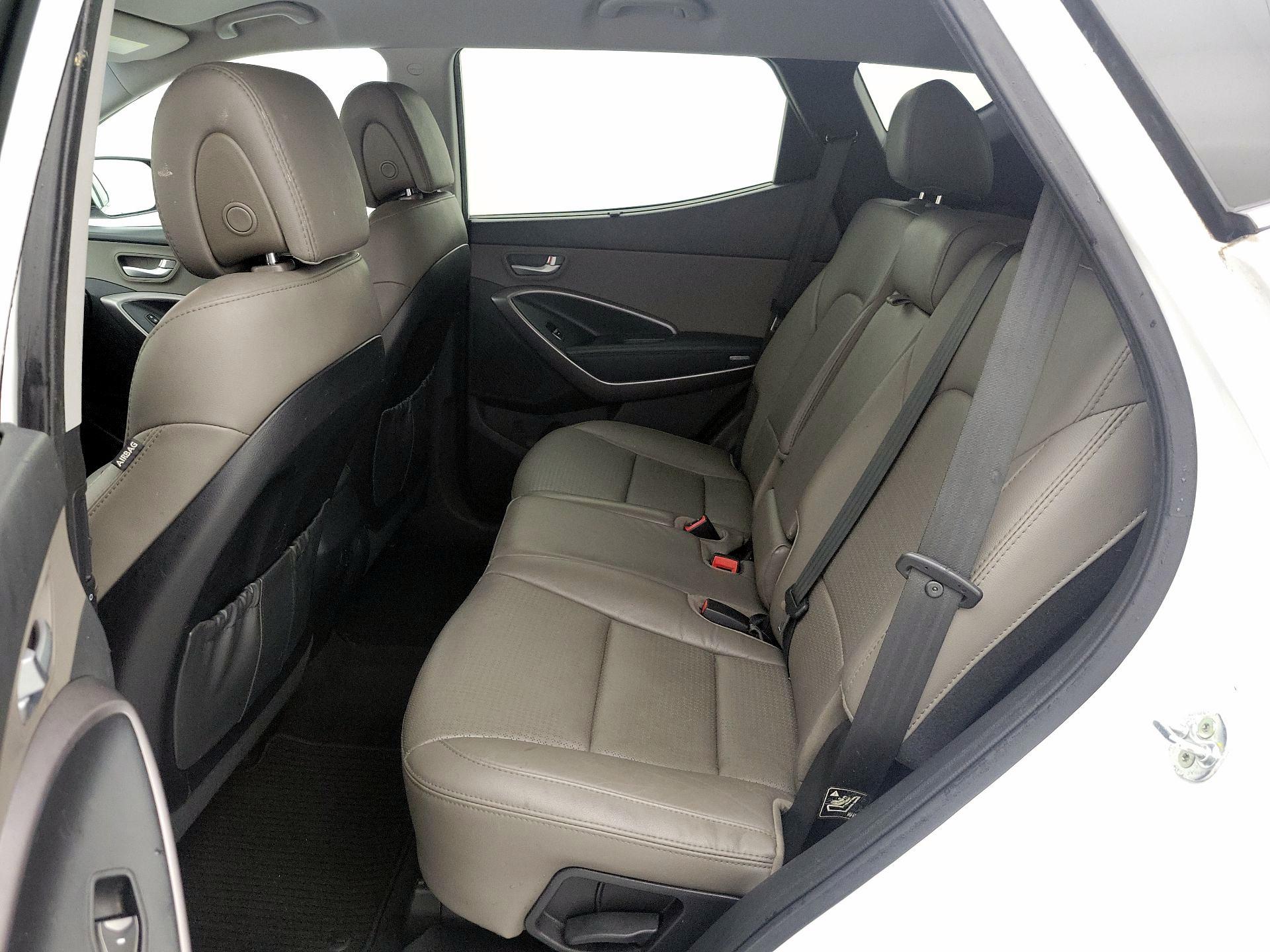 Thumbnail: 2015 Hyundai Santa Fe - 19