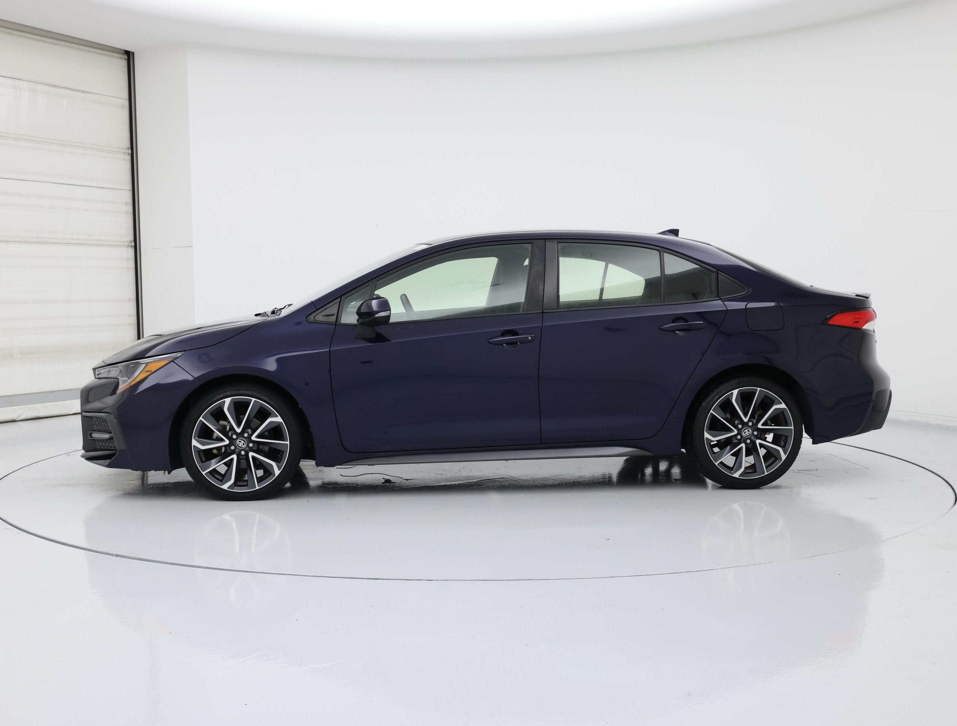 Thumbnail: 2022 Toyota Corolla - 3