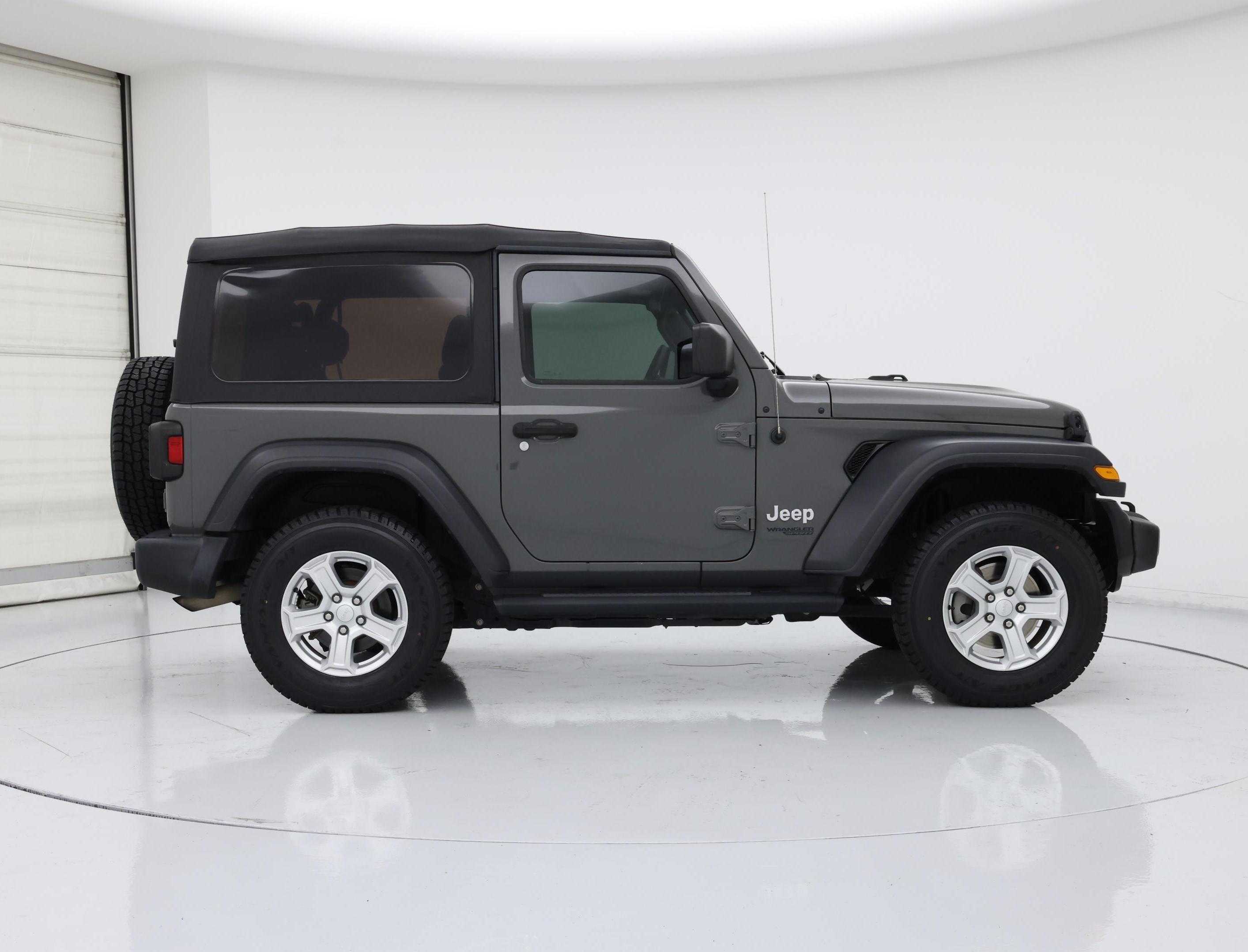 Thumbnail: 2020 Jeep Wrangler - 7