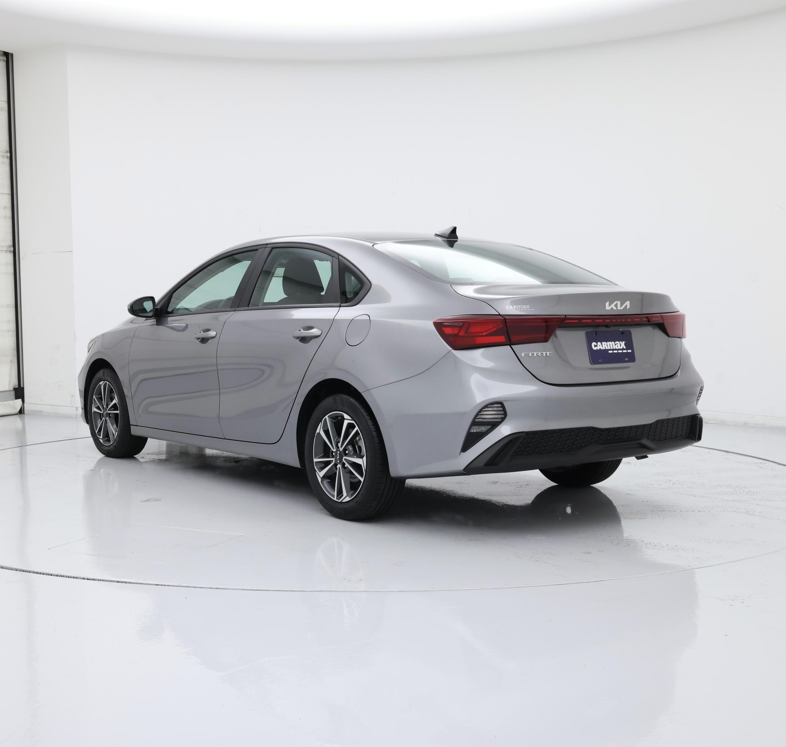 Thumbnail: 2024 Kia Forte - 2