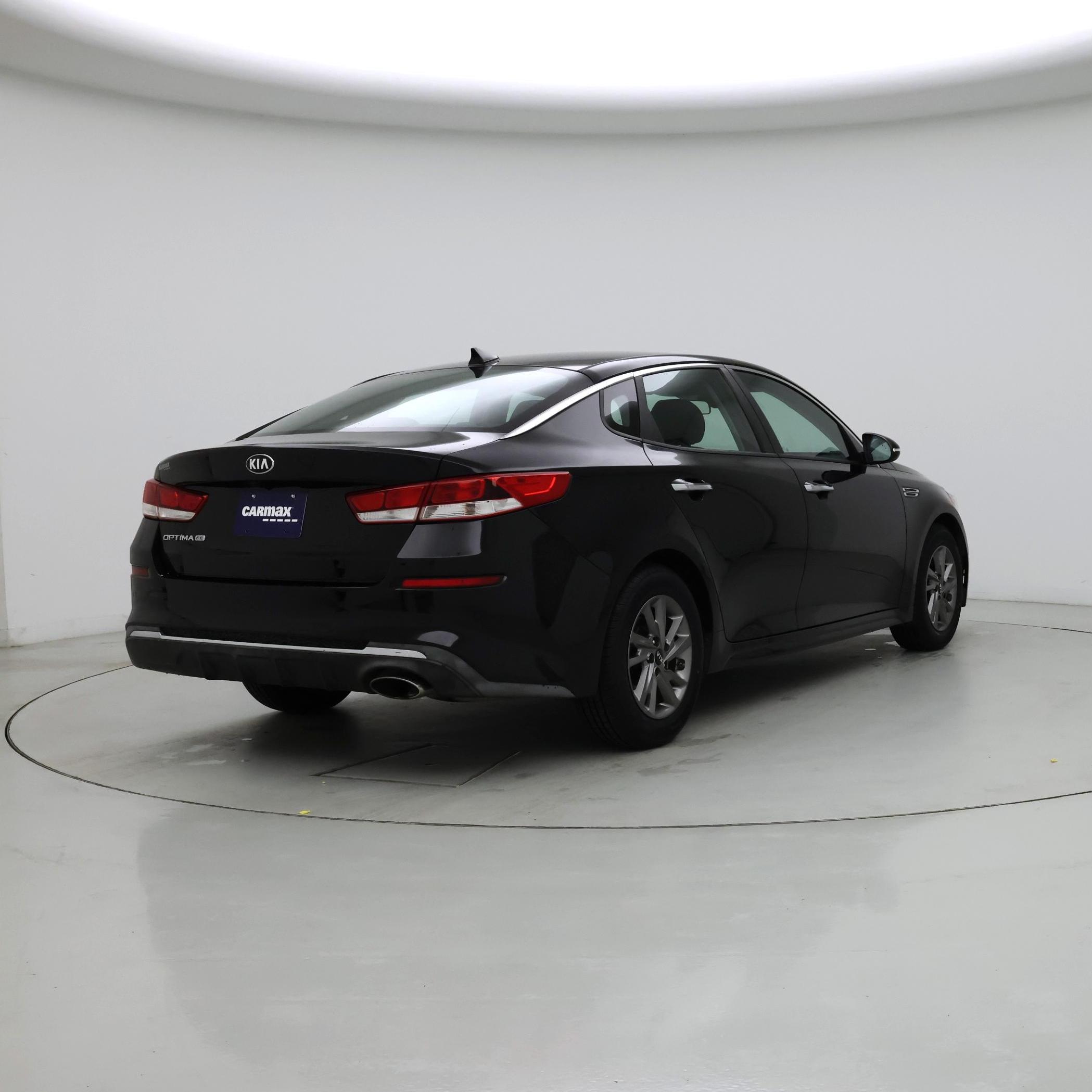 Thumbnail: 2019 Kia Optima - 8