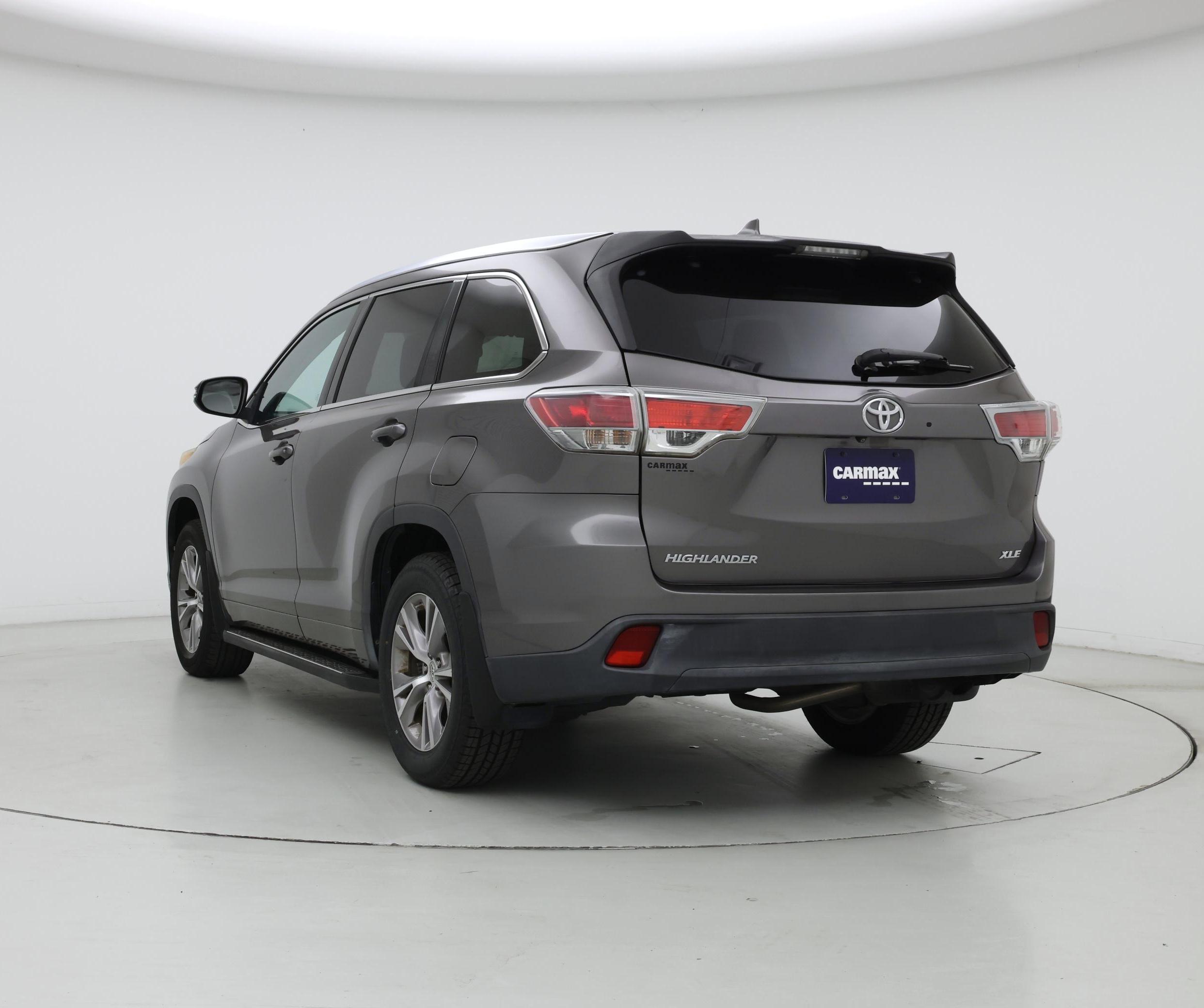 Thumbnail: 2014 Toyota Highlander - 2