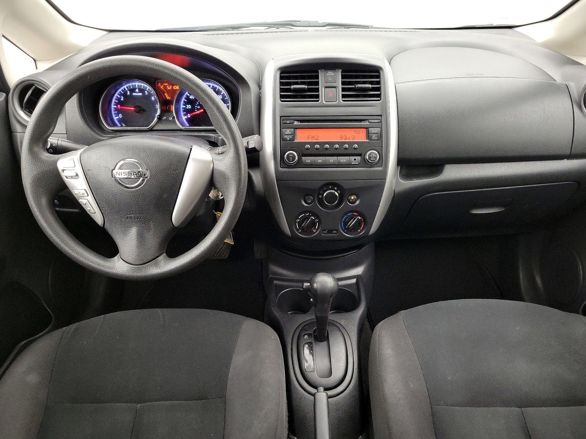Thumbnail: 2015 Nissan Versa Note - 9