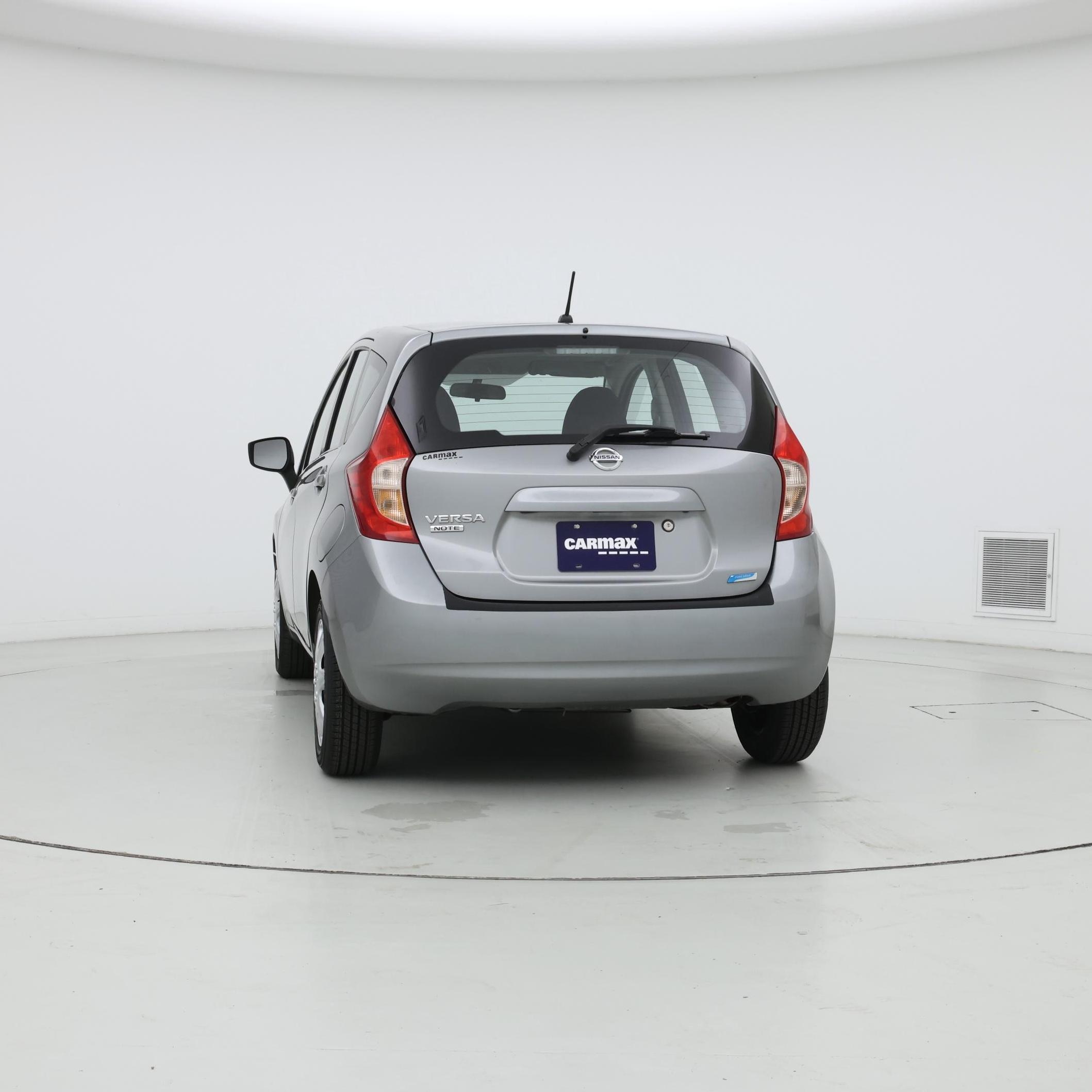 Thumbnail: 2015 Nissan Versa Note - 6