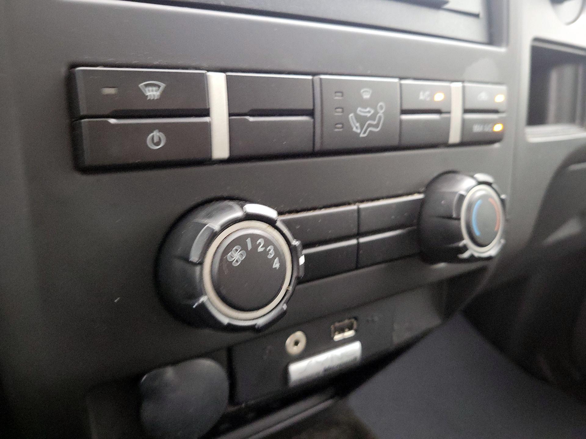 Thumbnail: 2014 Ford F-150 - 16