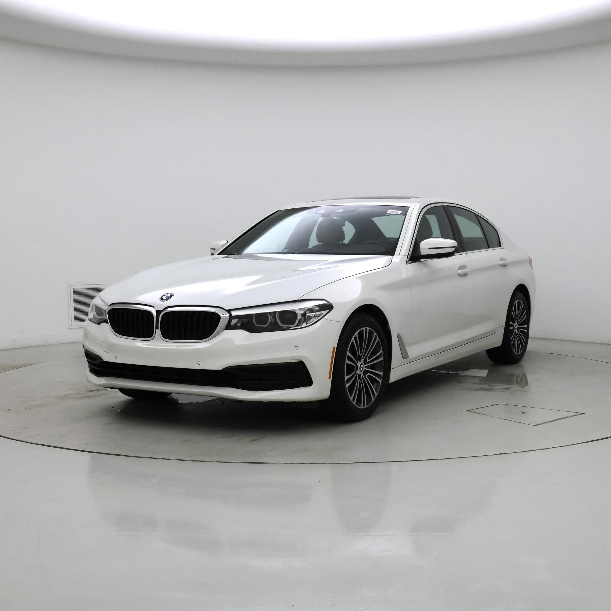Thumbnail: 2020 BMW 5 Series - 4