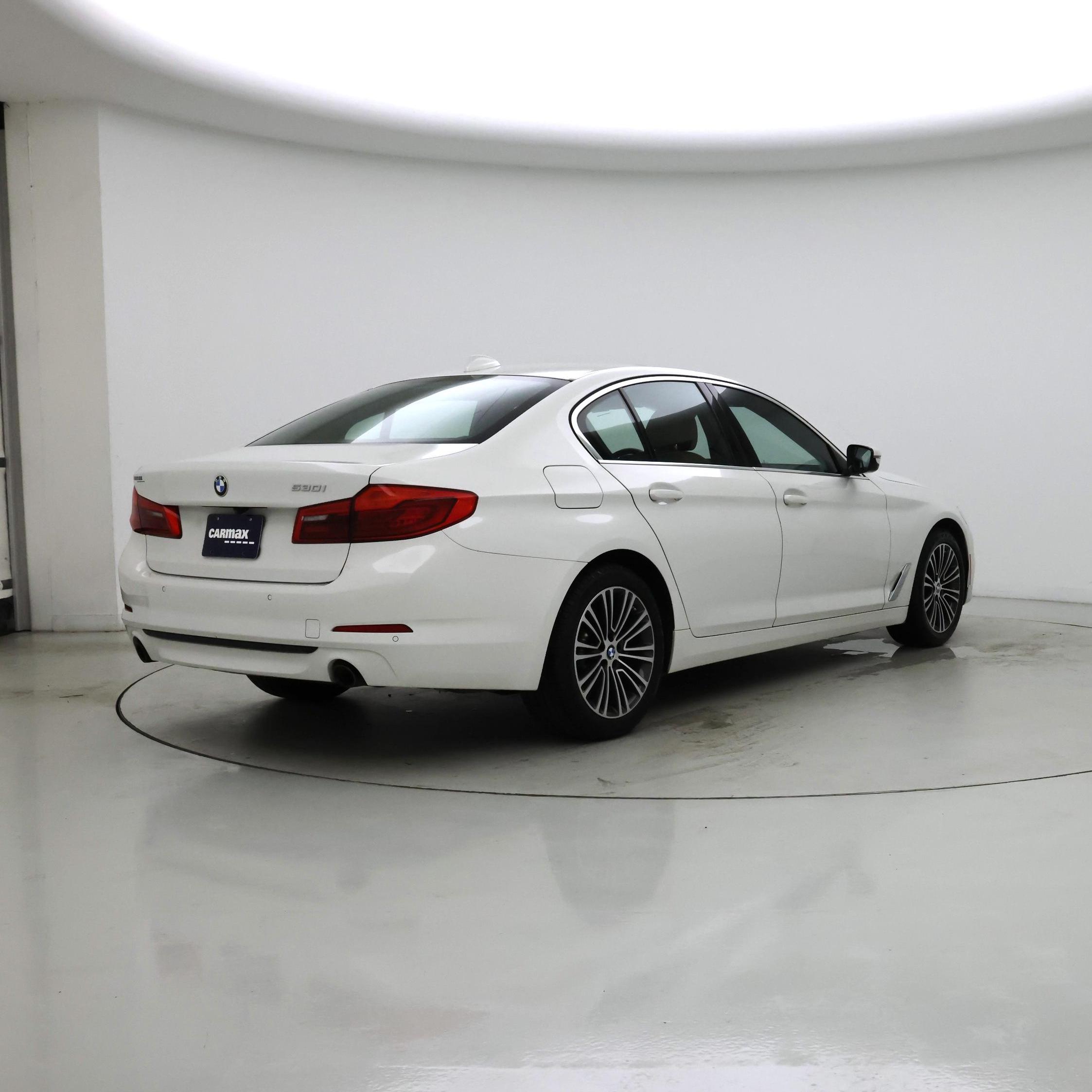 Thumbnail: 2020 BMW 5 Series - 8