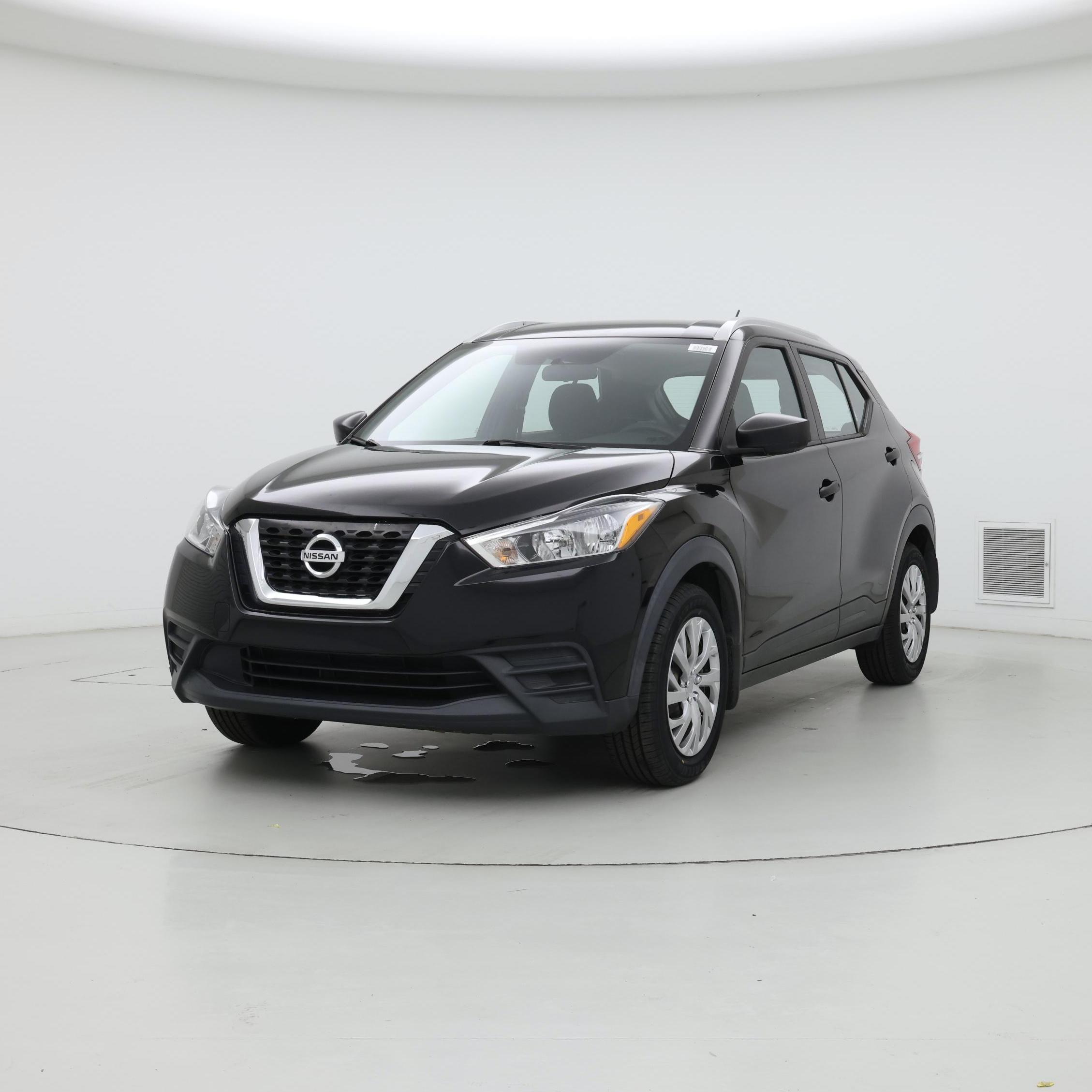 Thumbnail: 2018 Nissan Kicks - 4