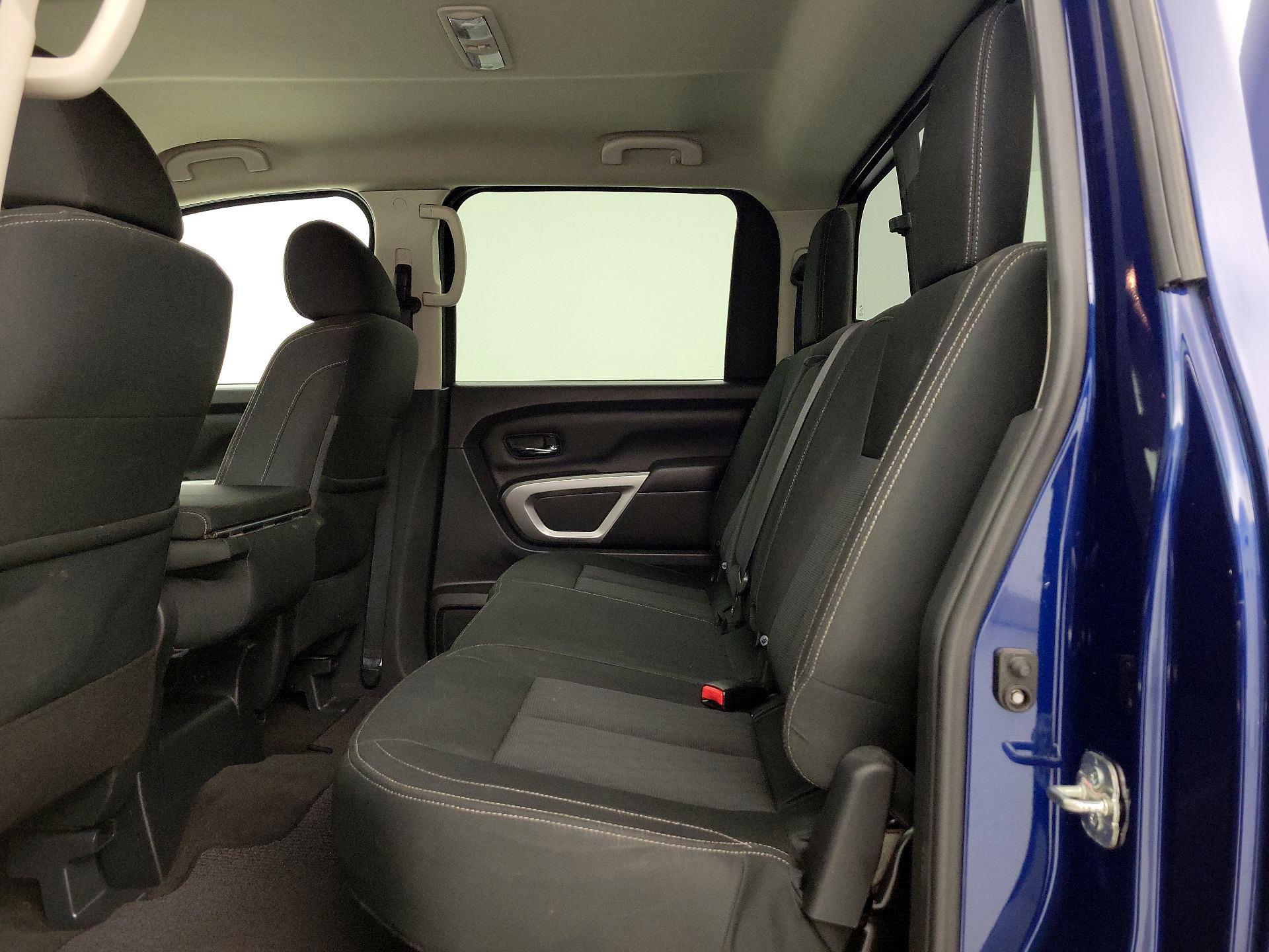 Thumbnail: 2019 Nissan Titan - 19