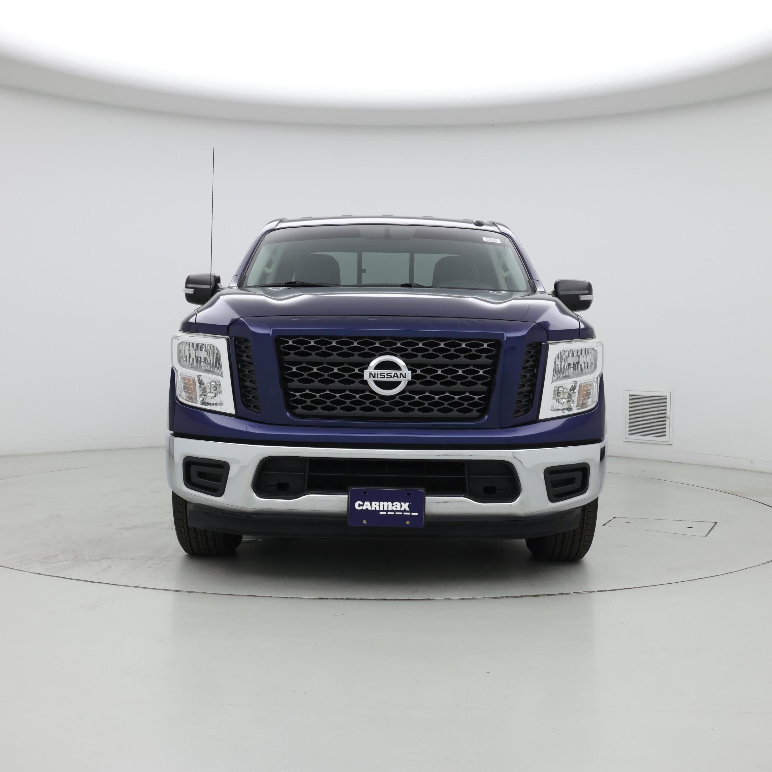 Thumbnail: 2019 Nissan Titan - 5