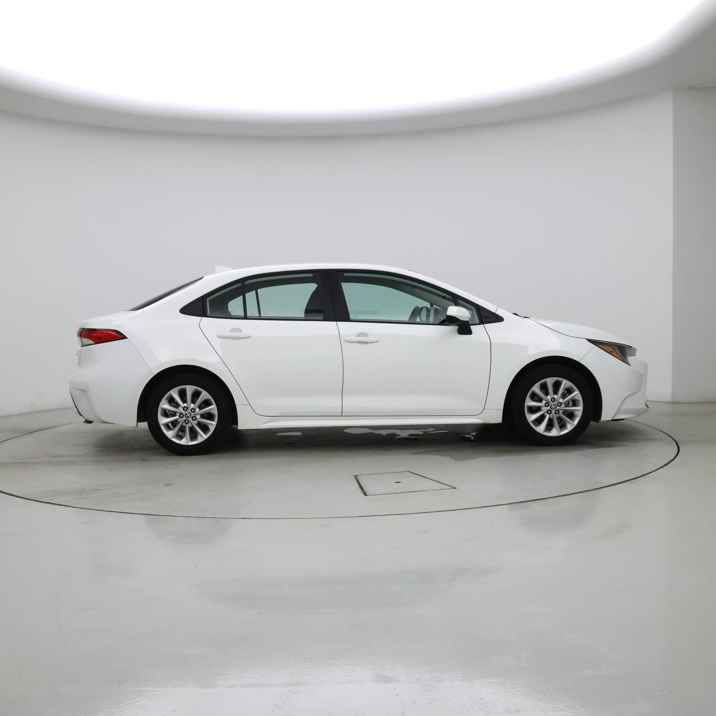 Thumbnail: 2022 Toyota Corolla - 7