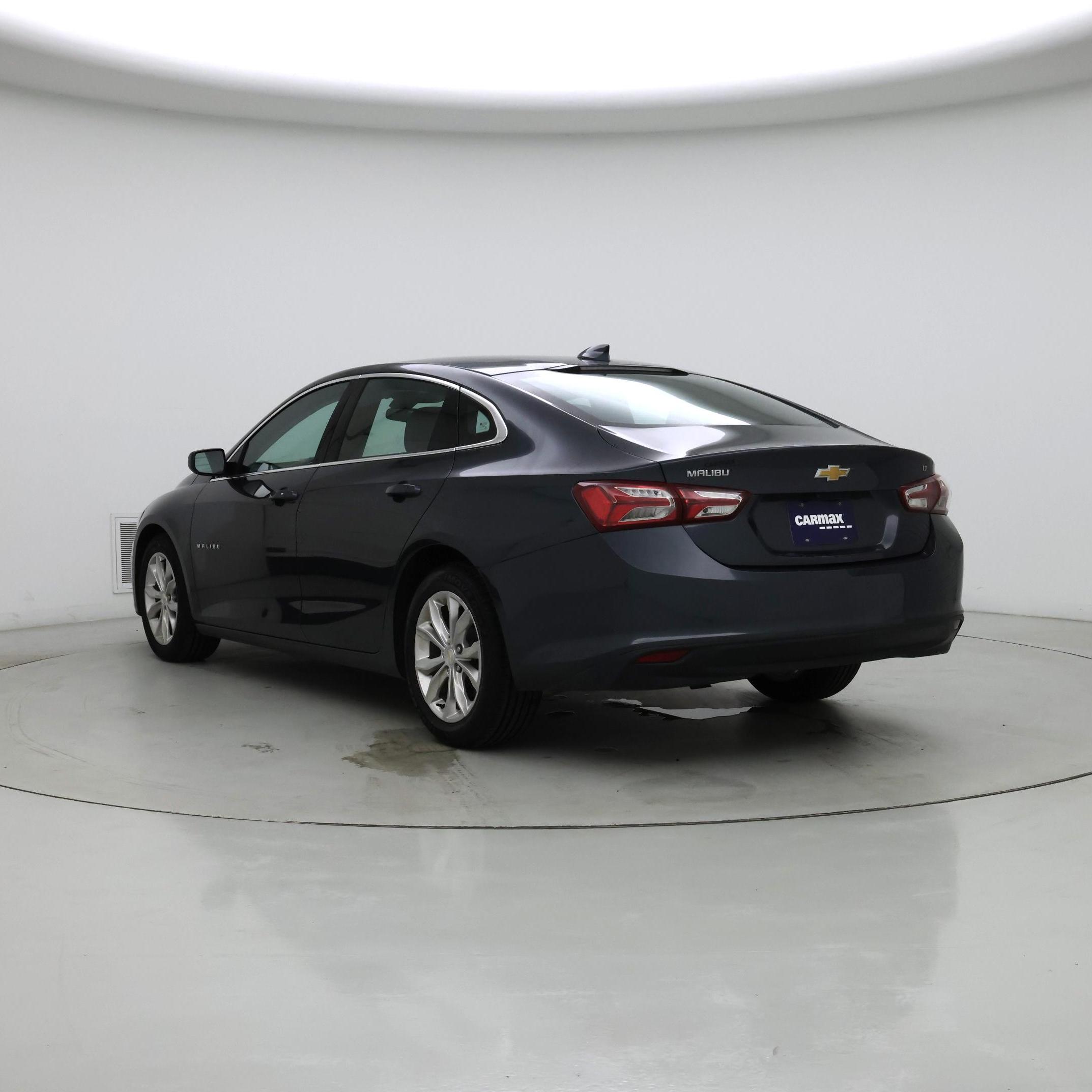 Thumbnail: 2021 Chevrolet Malibu - 2