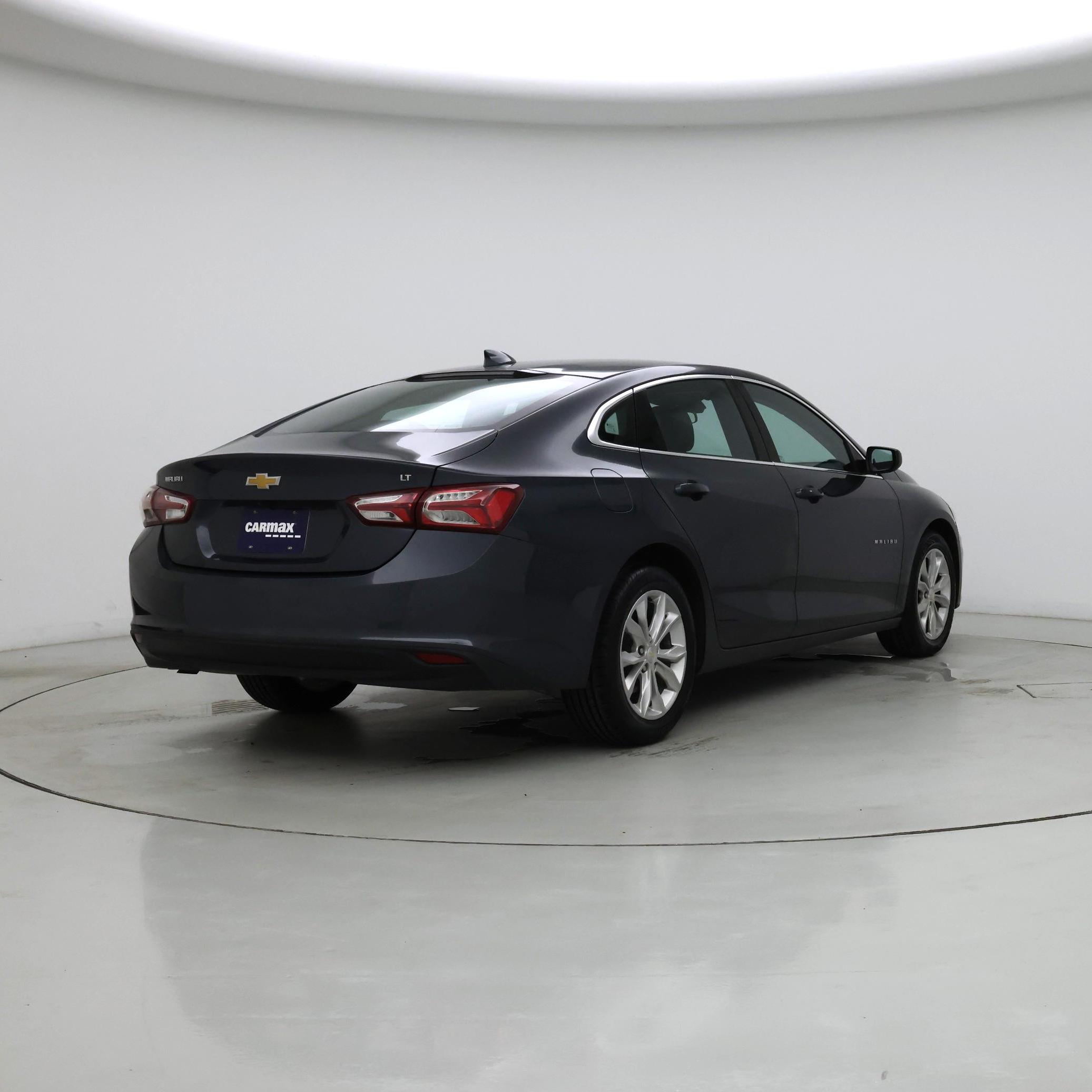 Thumbnail: 2021 Chevrolet Malibu - 8