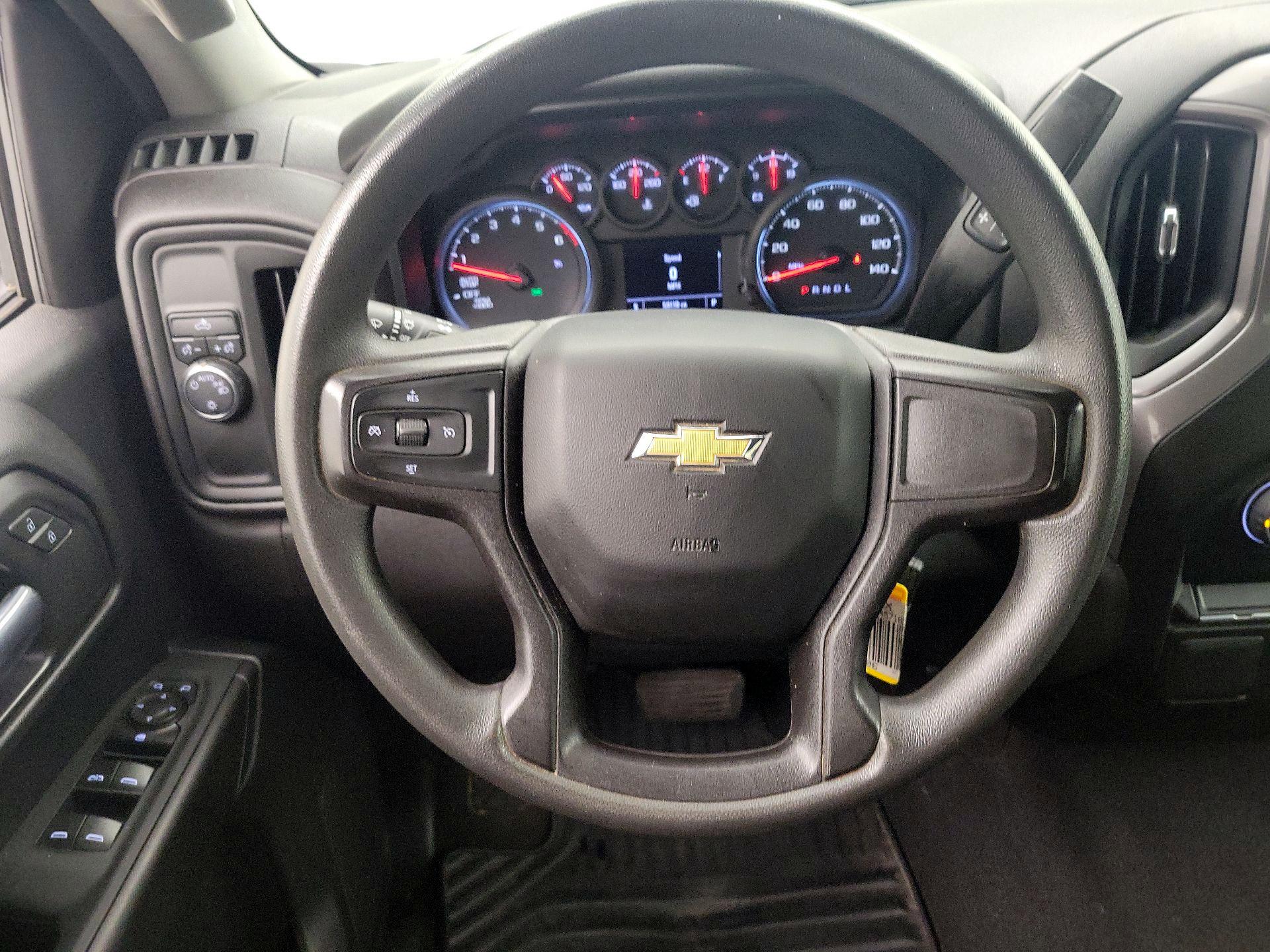 Thumbnail: 2021 Chevrolet Silverado 1500 - 10