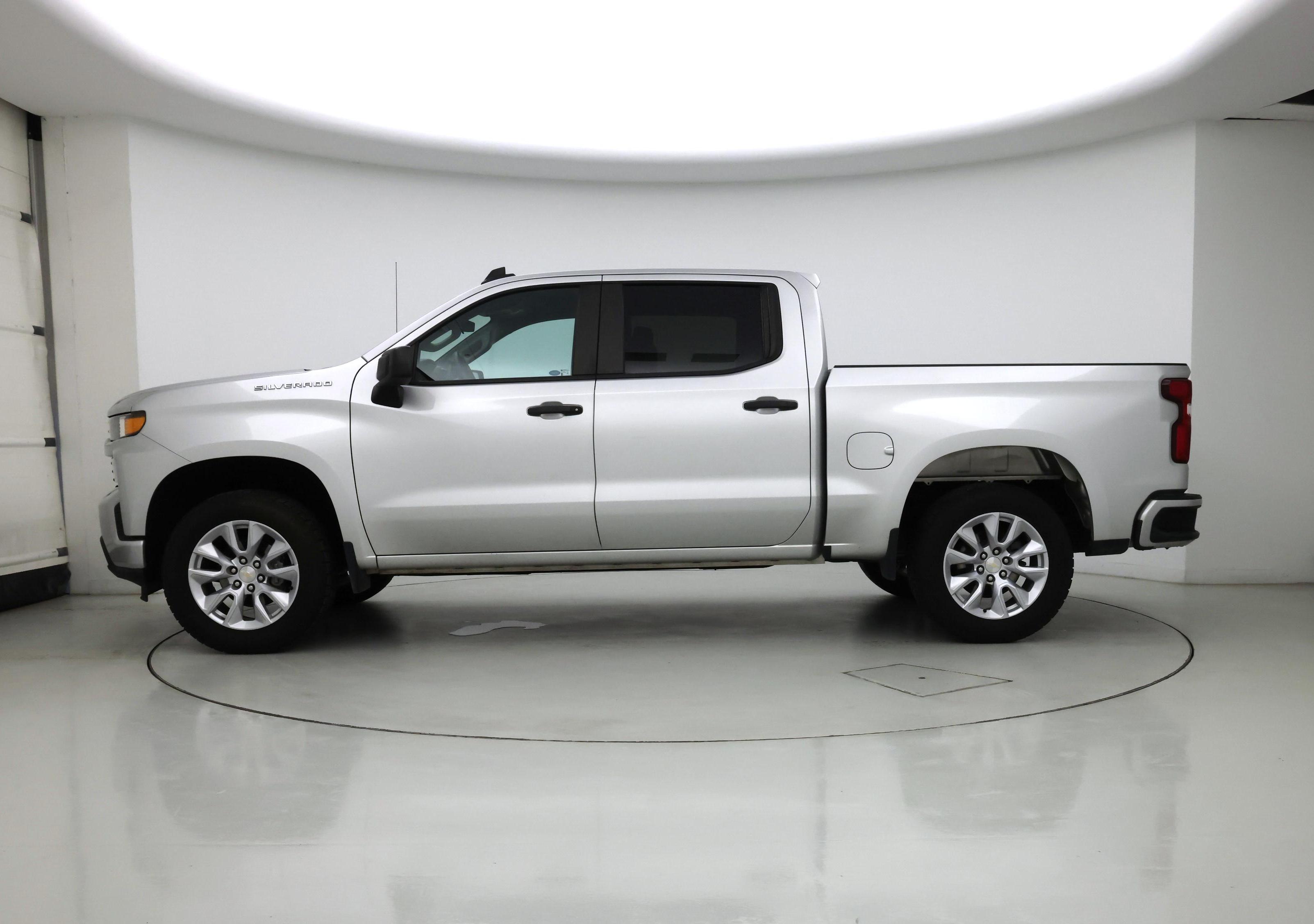 Thumbnail: 2021 Chevrolet Silverado 1500 - 3