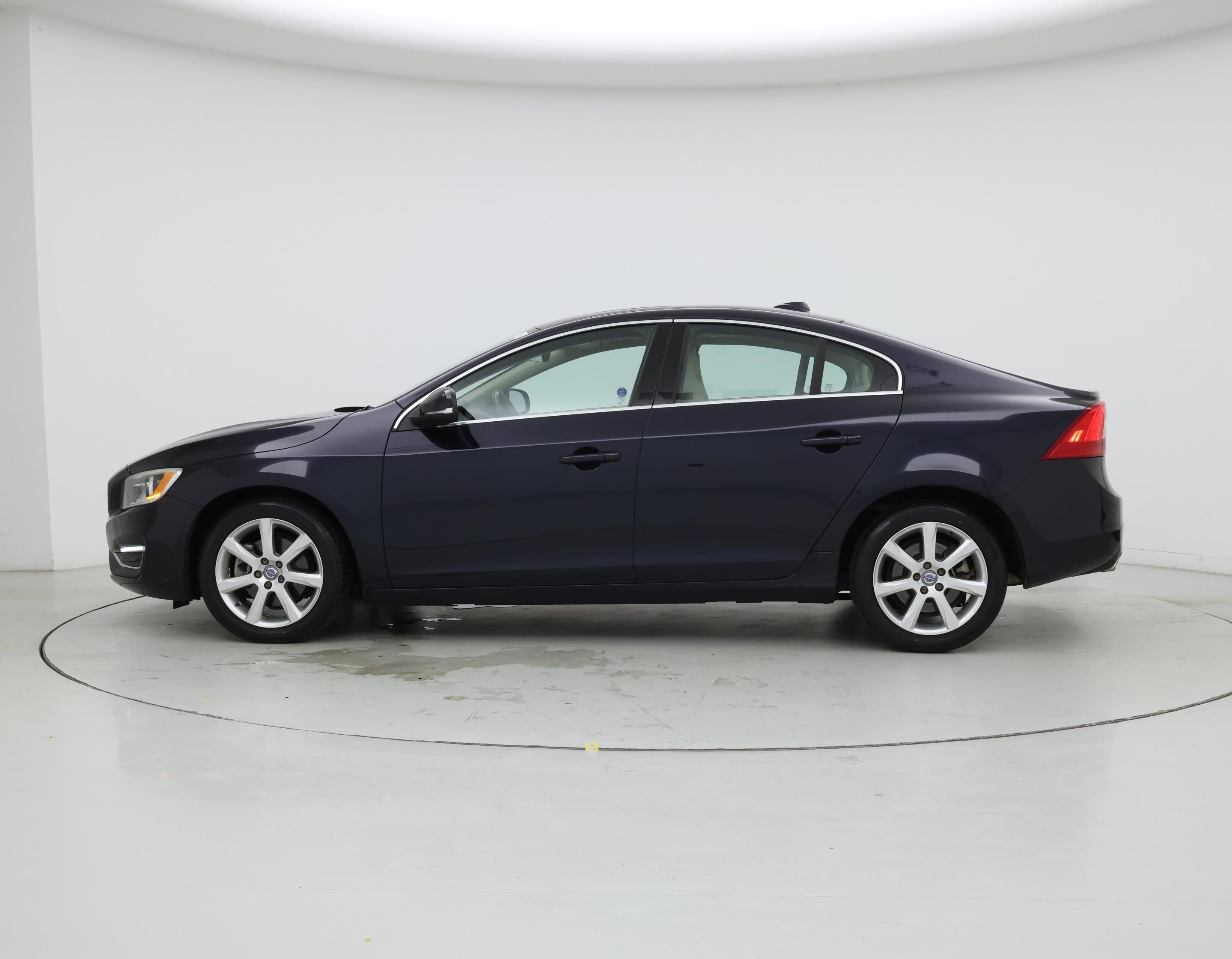 Thumbnail: 2016 Volvo S60 - 3