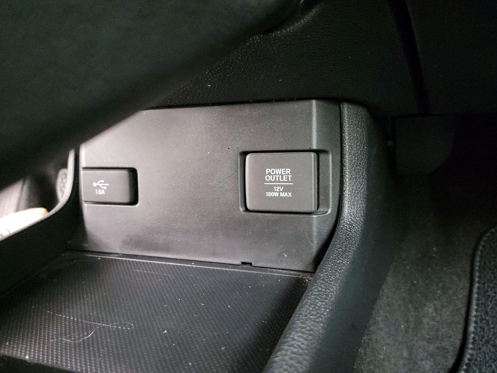 Thumbnail: 2016 Honda Civic - 18