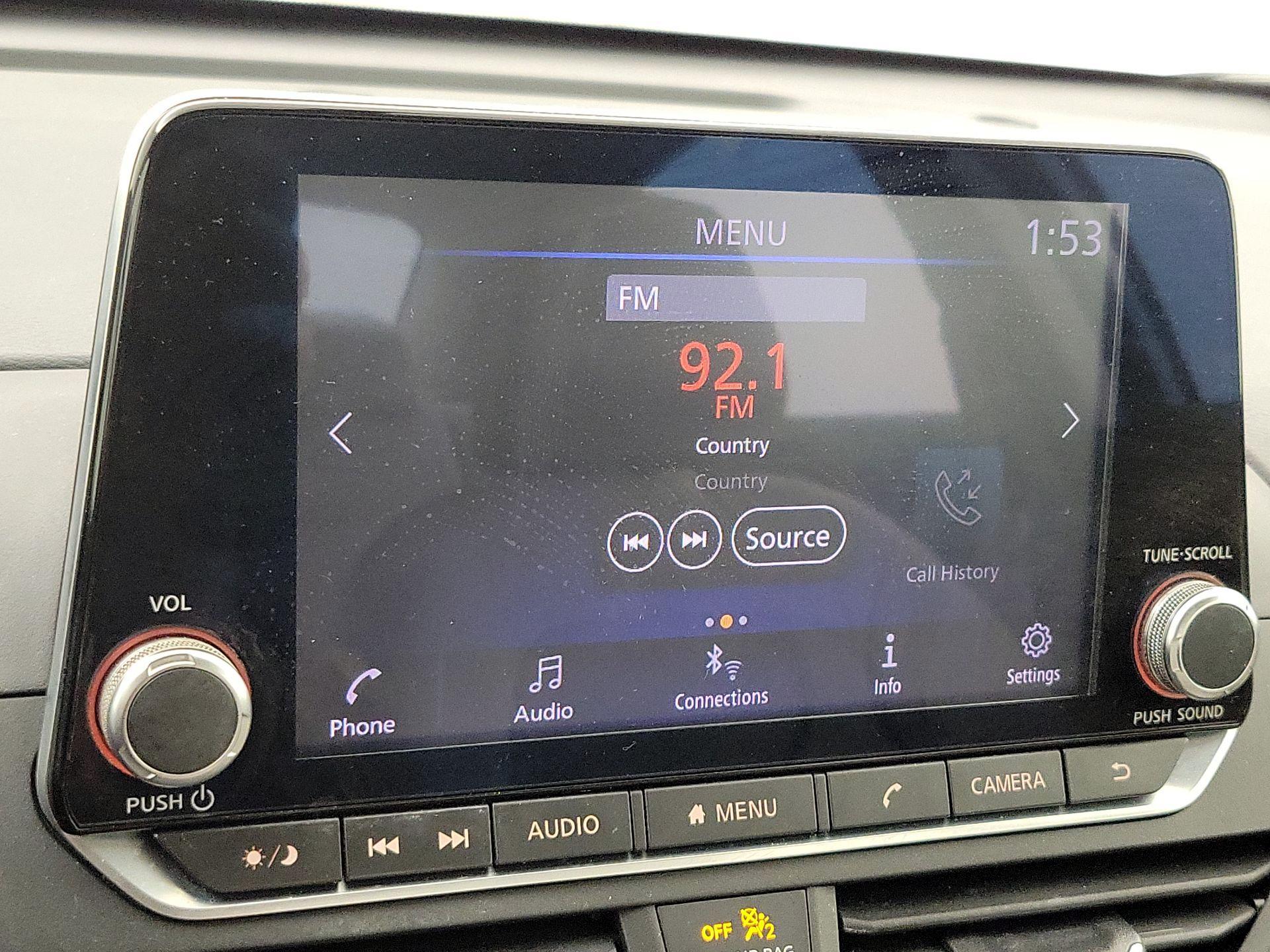 Thumbnail: 2019 Nissan Altima - 15