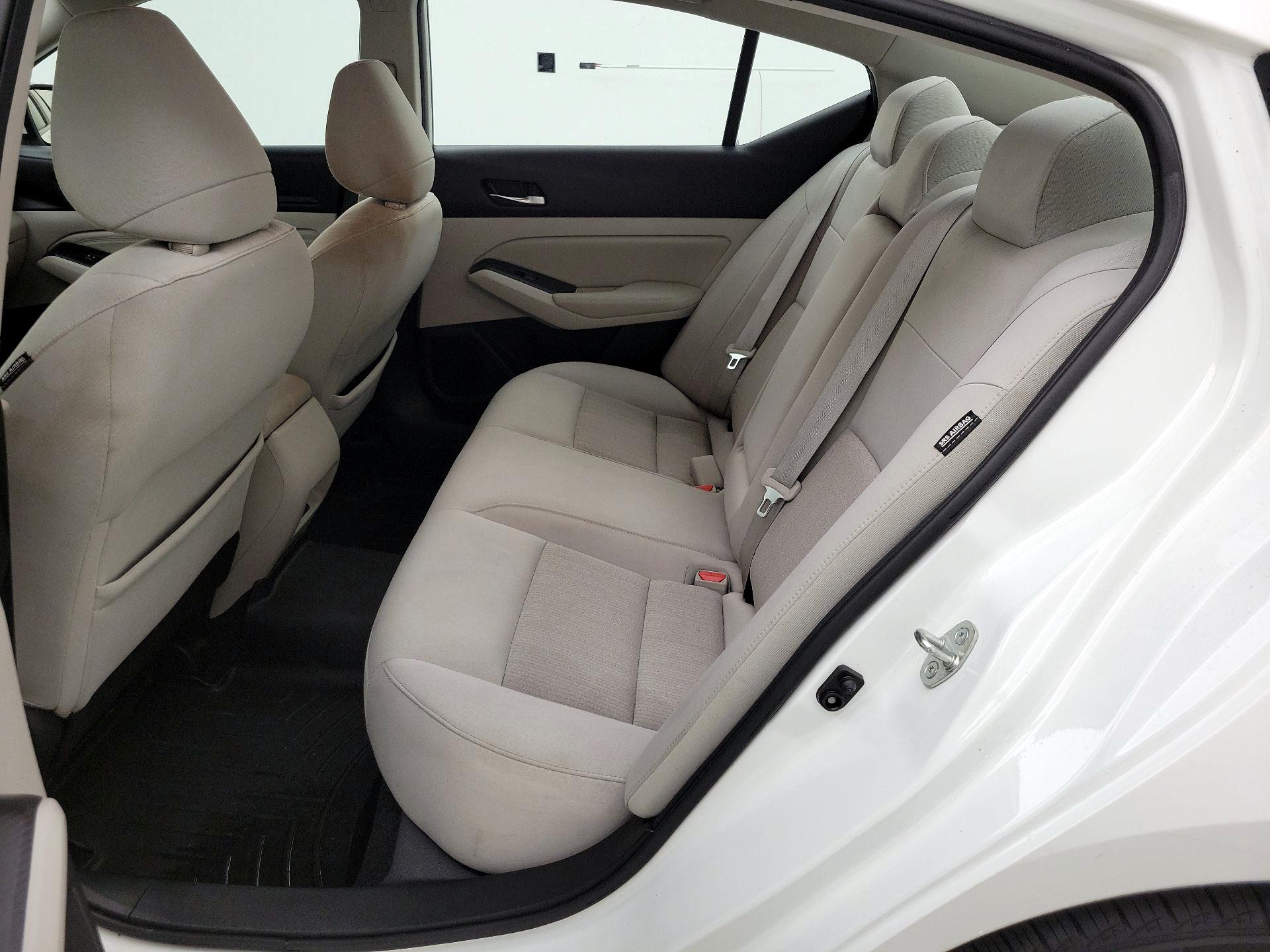 Thumbnail: 2019 Nissan Altima - 19
