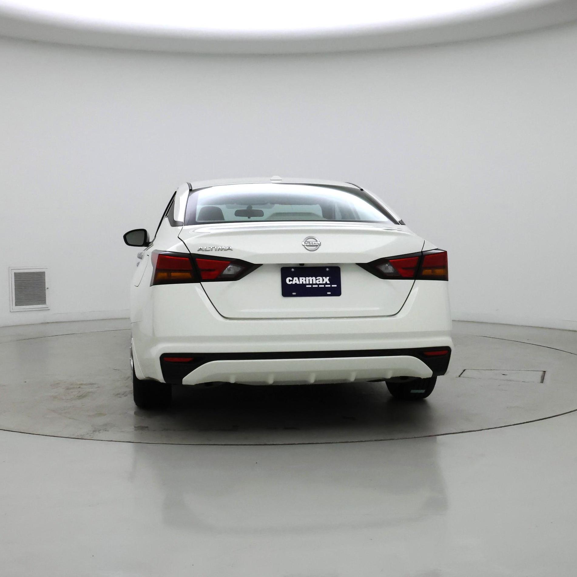 Thumbnail: 2019 Nissan Altima - 6