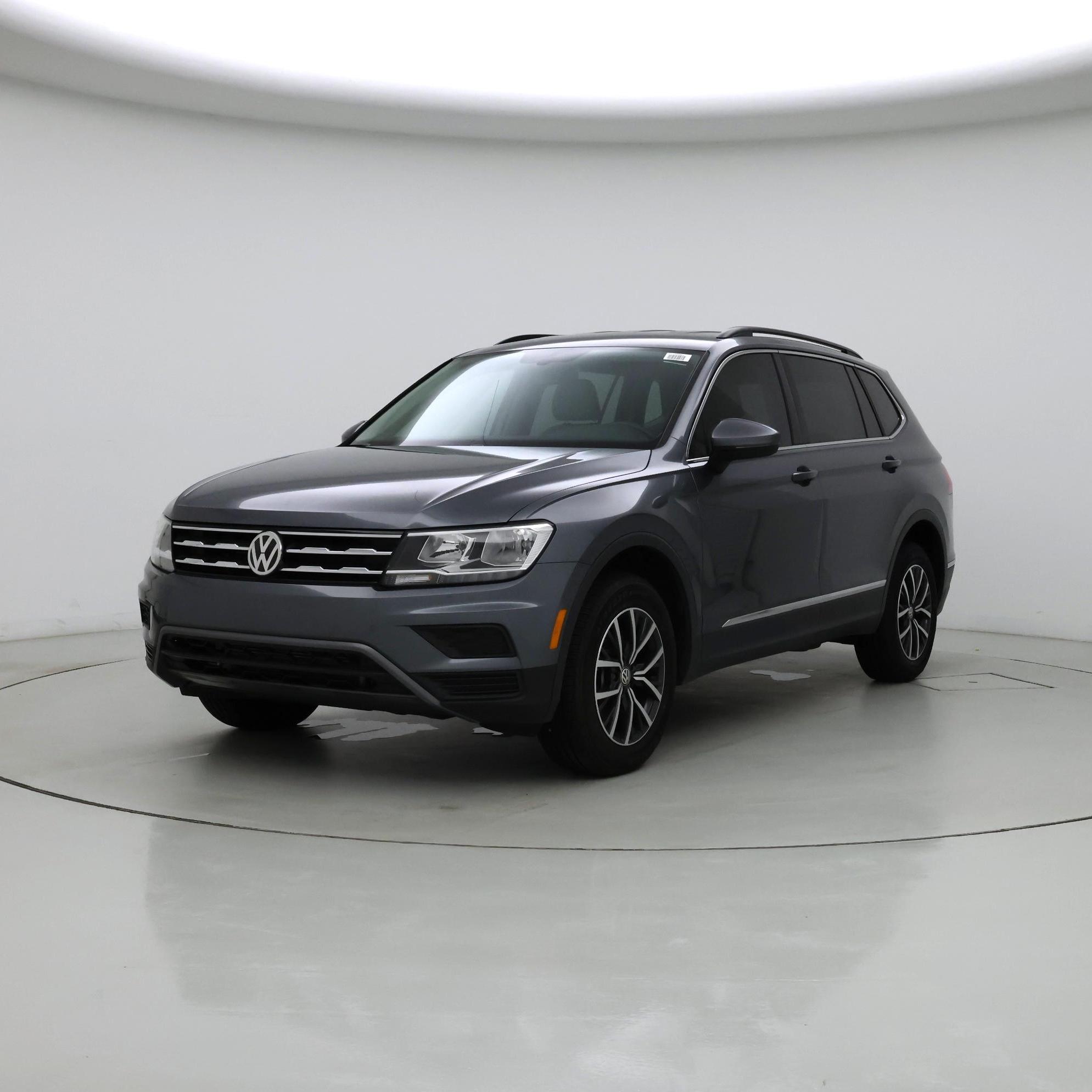 Thumbnail: 2020 Volkswagen Tiguan - 4