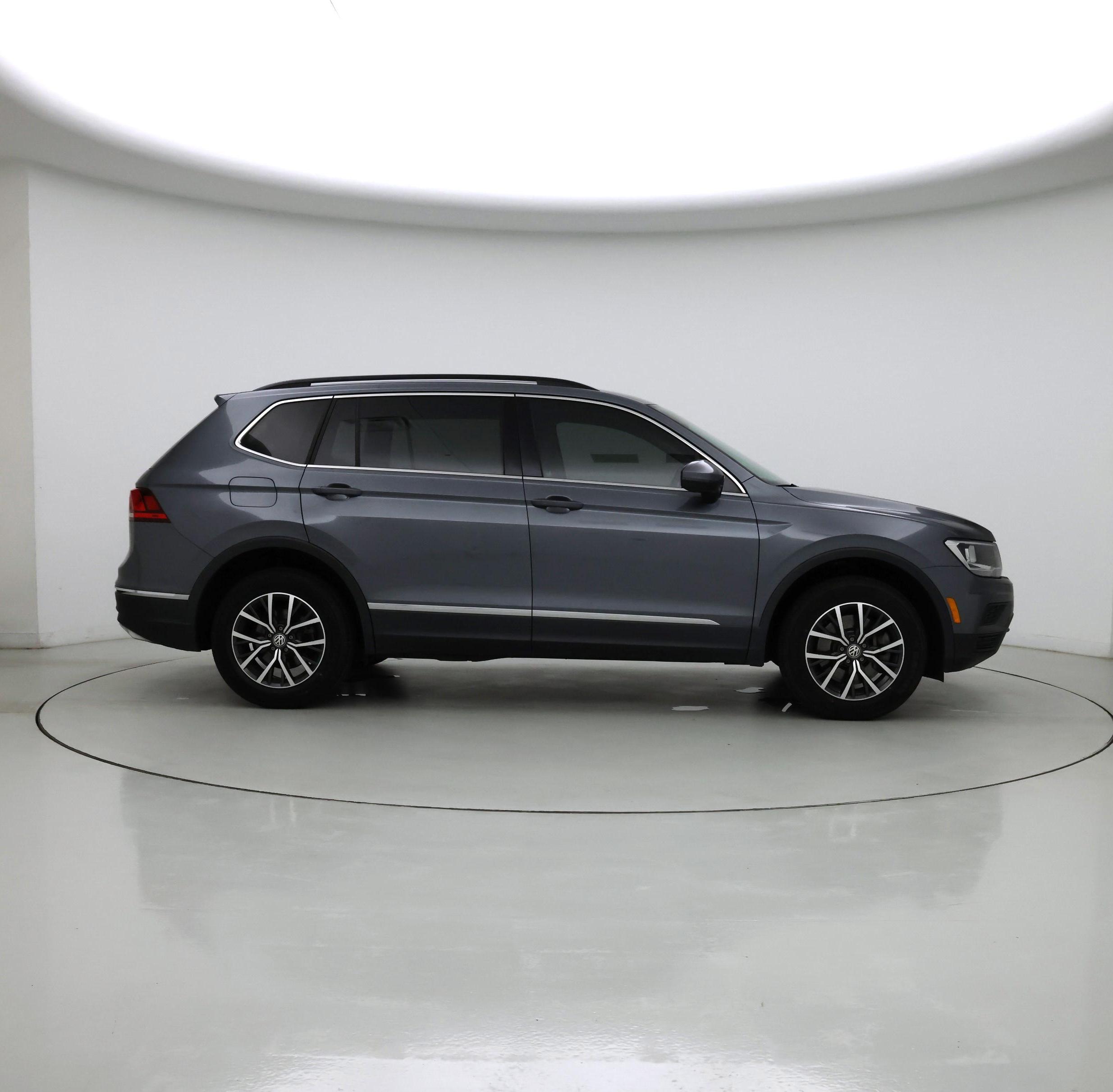 Thumbnail: 2020 Volkswagen Tiguan - 7