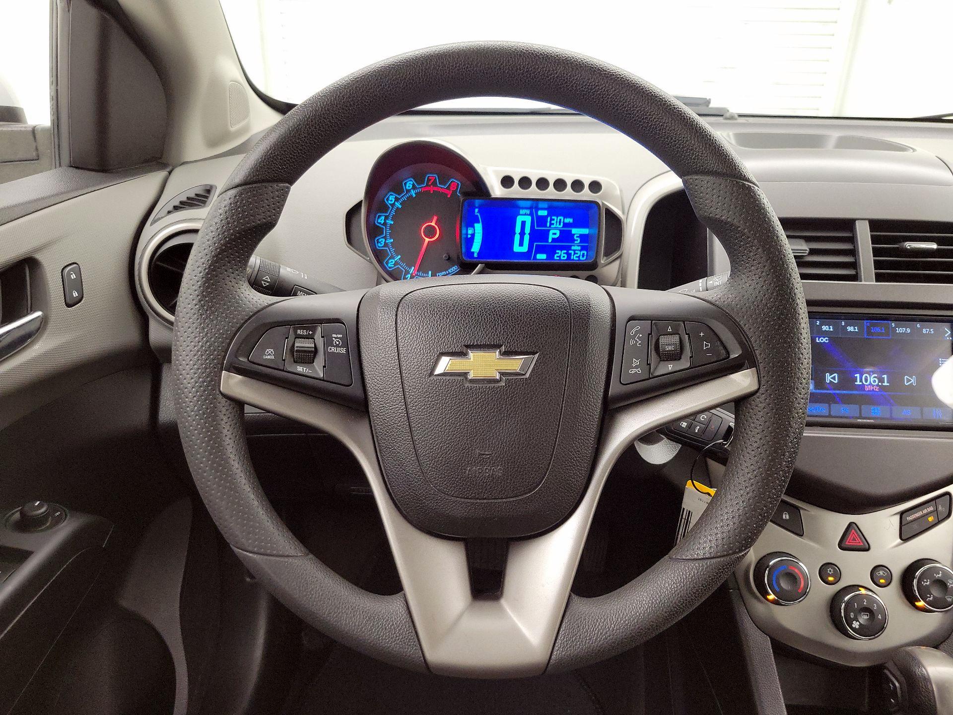 Thumbnail: 2015 Chevrolet Sonic - 10