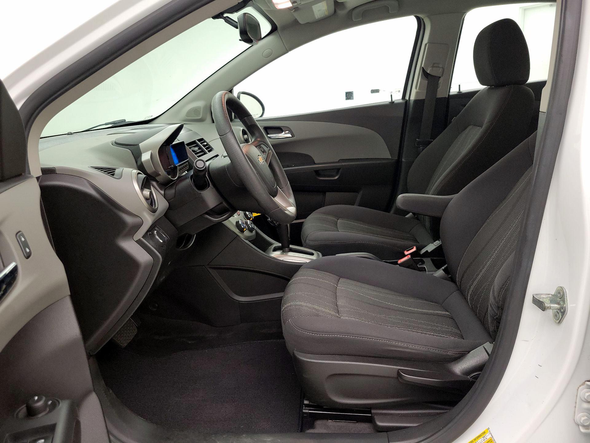 Thumbnail: 2015 Chevrolet Sonic - 11