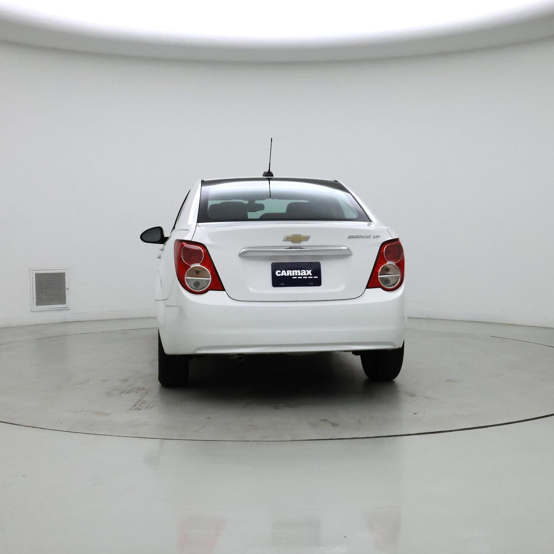Thumbnail: 2015 Chevrolet Sonic - 6