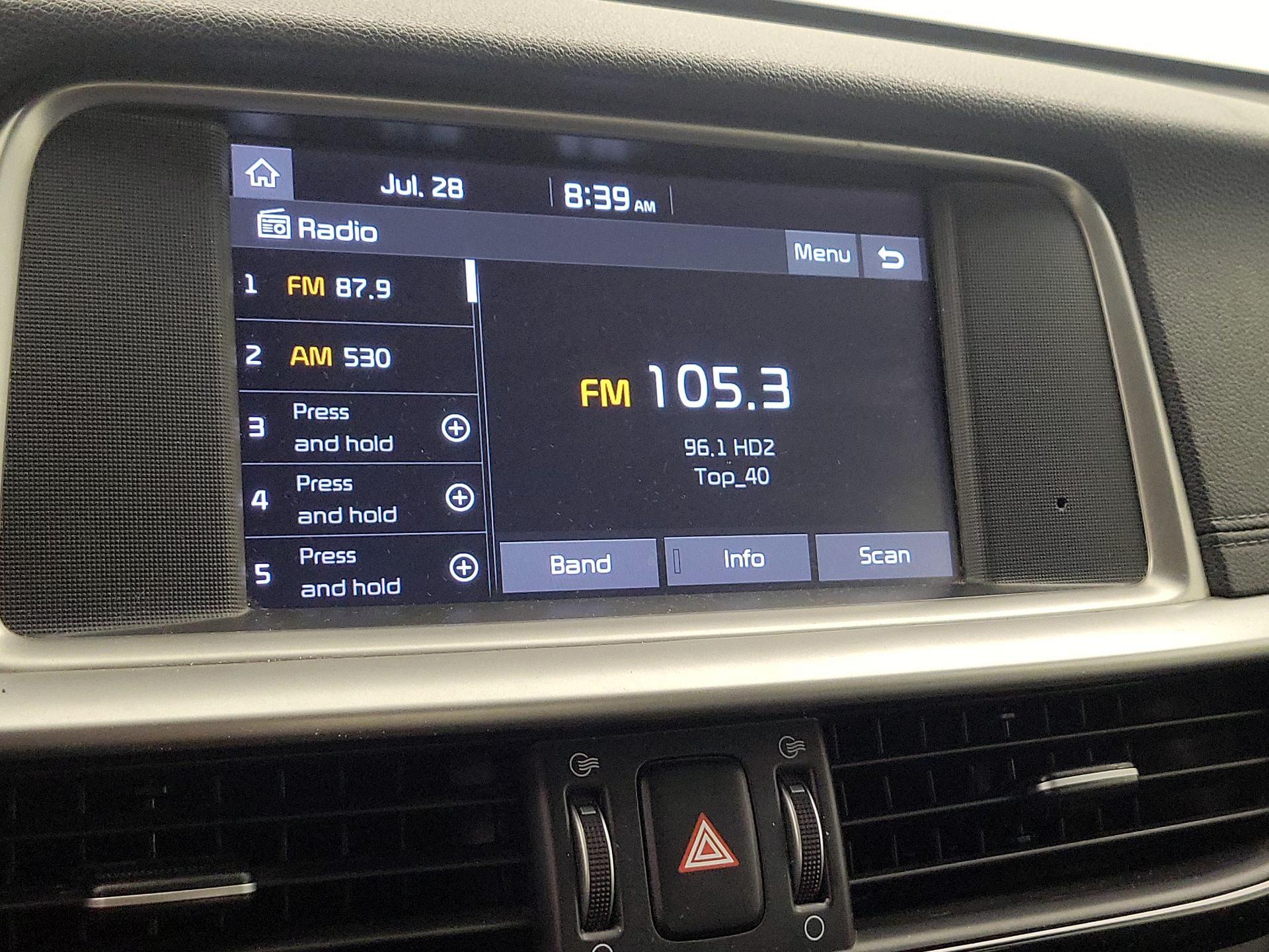 Thumbnail: 2019 Kia Optima - 15