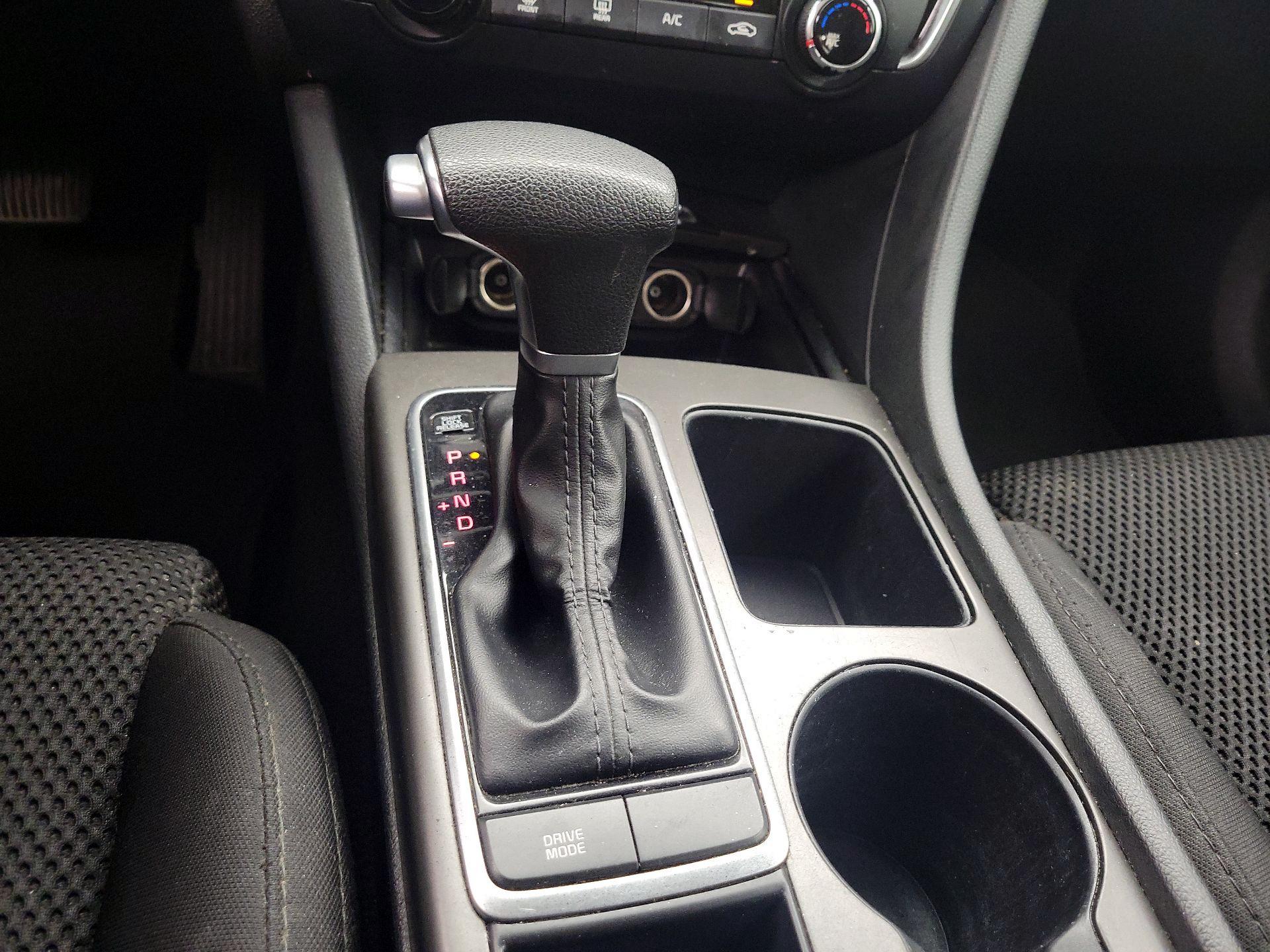 Thumbnail: 2019 Kia Optima - 17