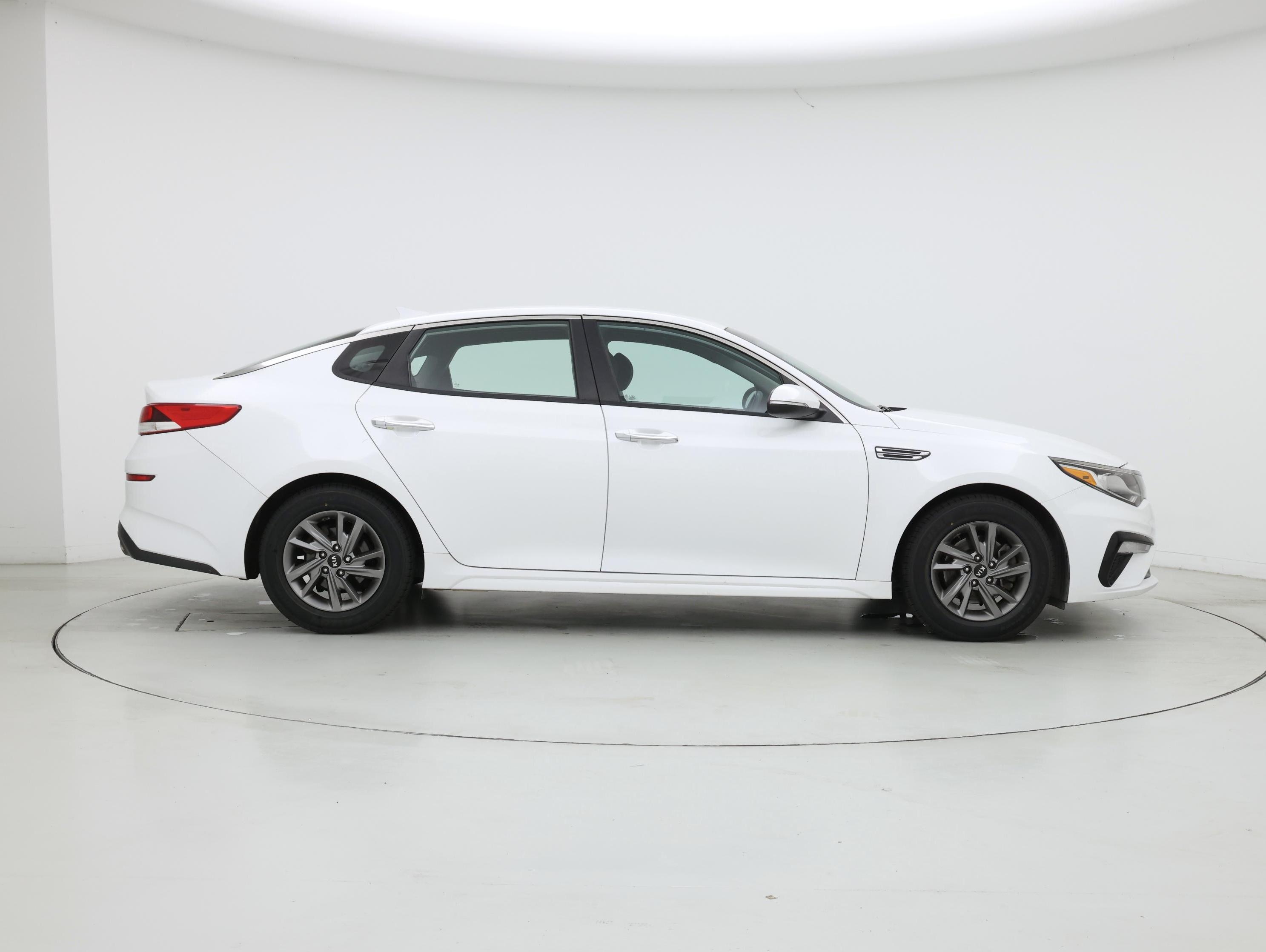 Thumbnail: 2019 Kia Optima - 7