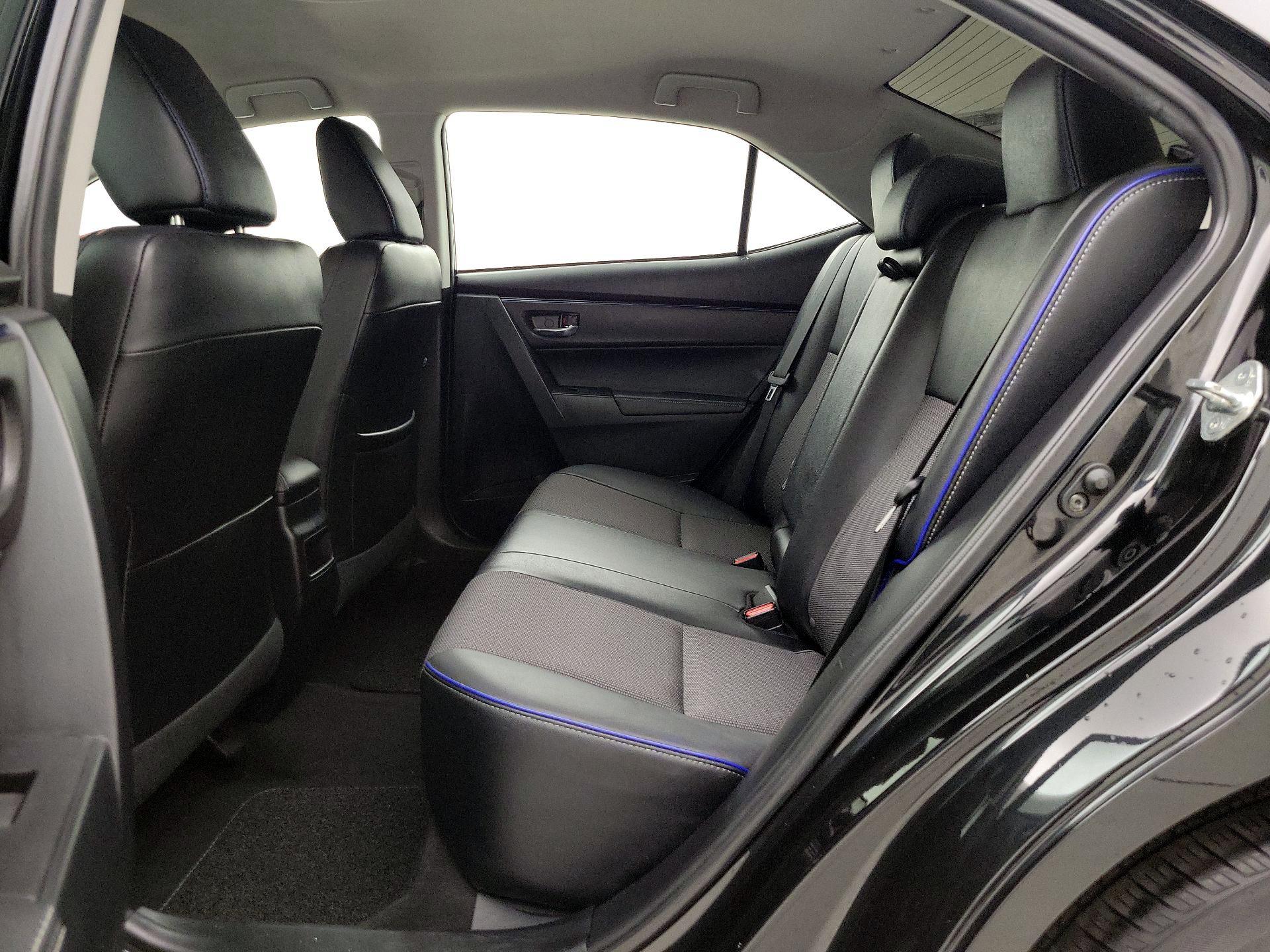 Thumbnail: 2019 Toyota Corolla - 19