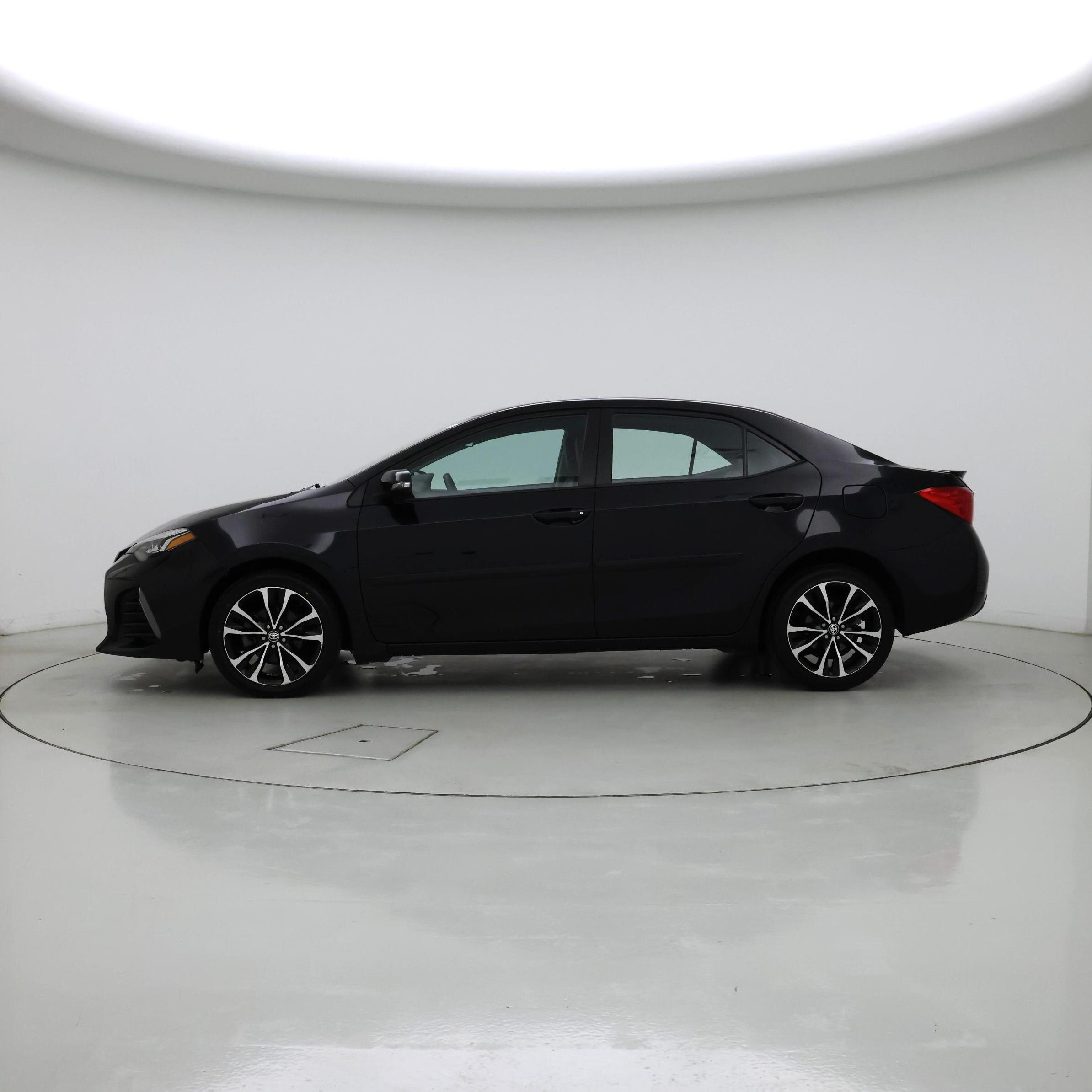 Thumbnail: 2019 Toyota Corolla - 3