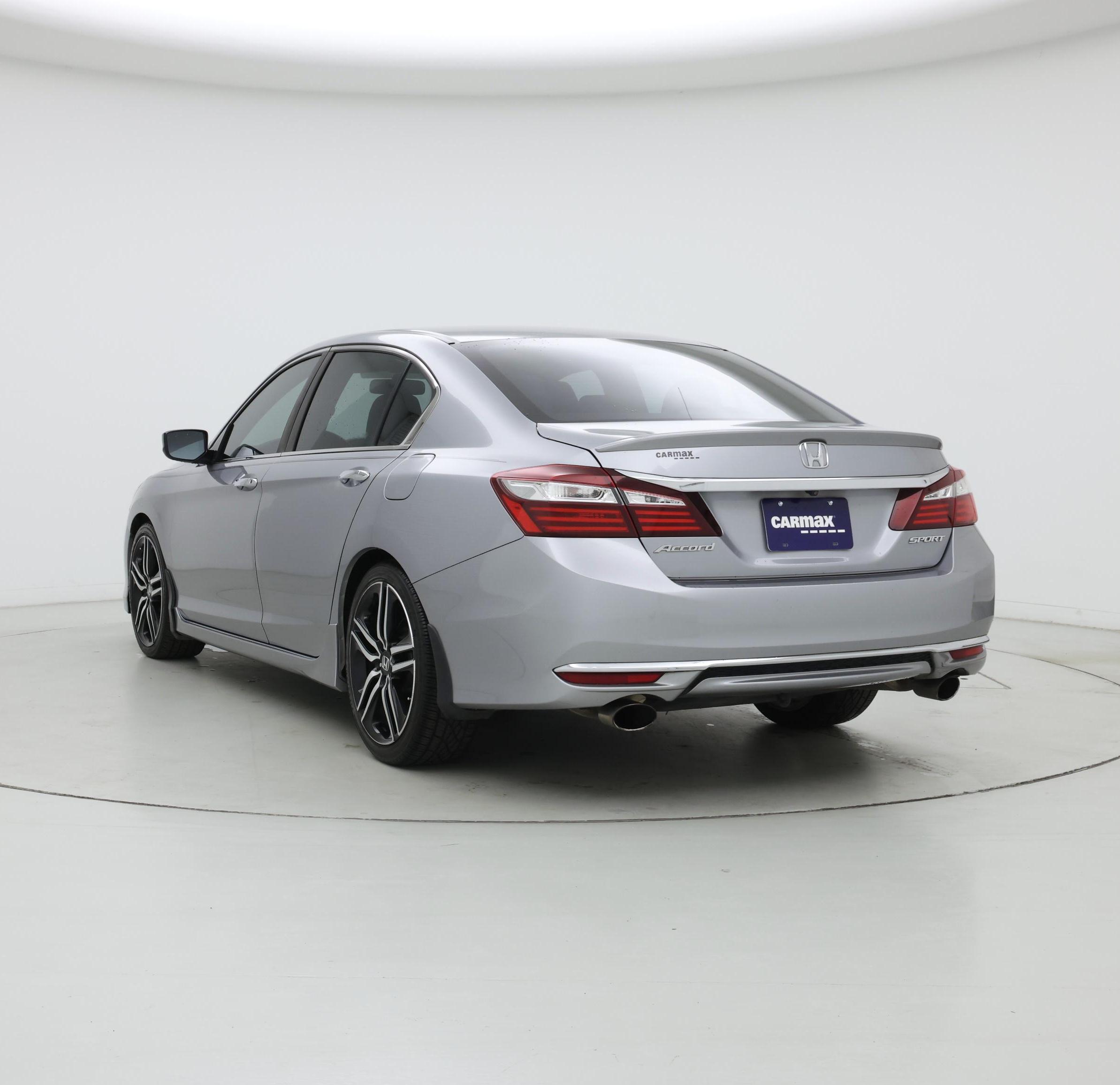 Thumbnail: 2017 Honda Accord - 2