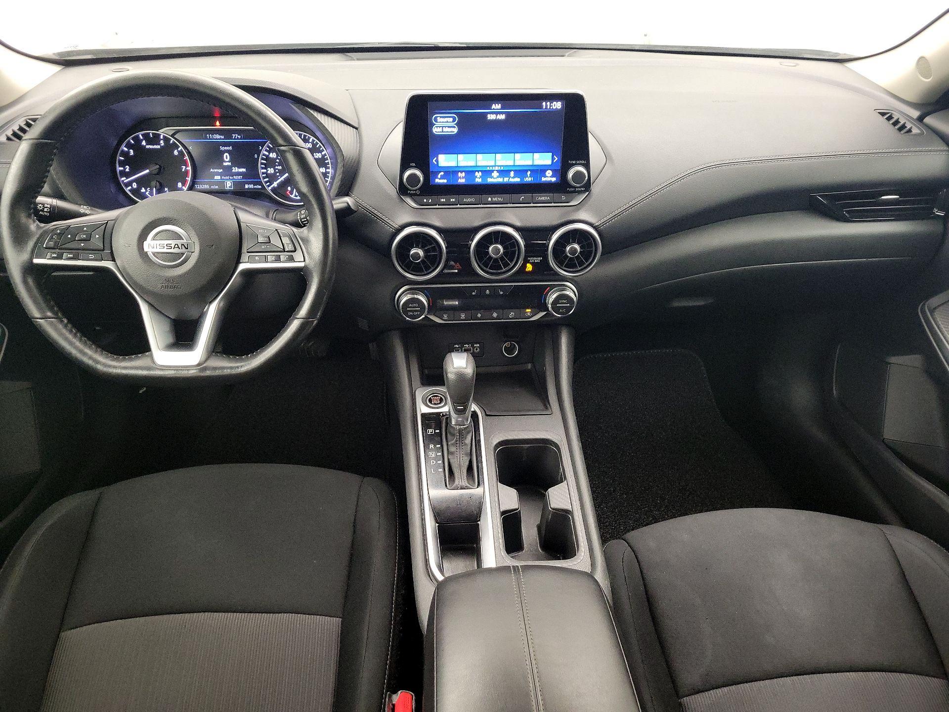 Thumbnail: 2022 Nissan Sentra - 9