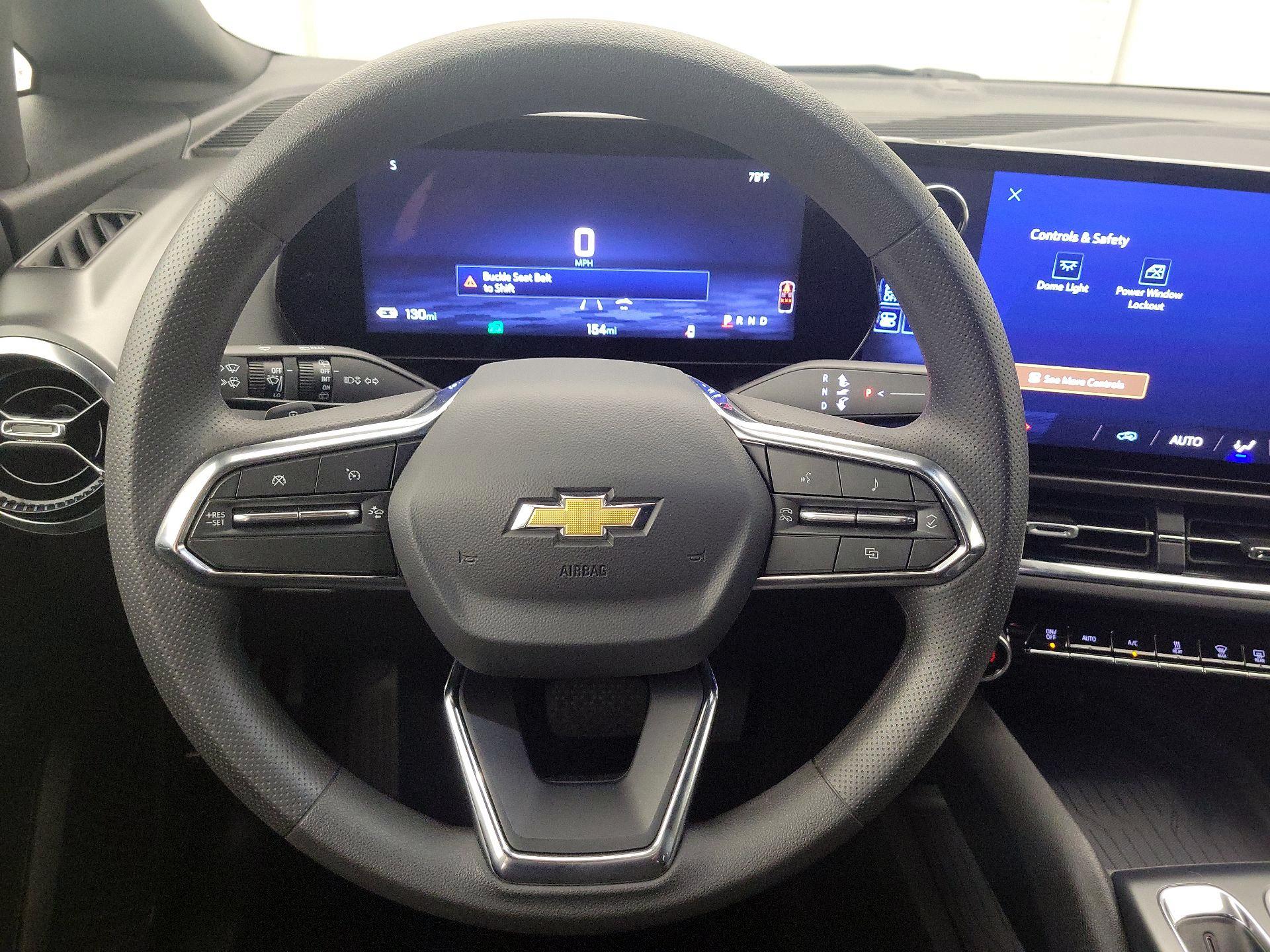 Thumbnail: 2025 Chevrolet Equinox - 10