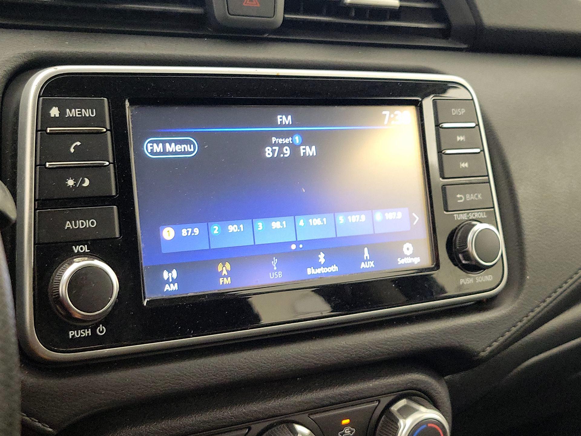 Thumbnail: 2020 Nissan Versa - 15