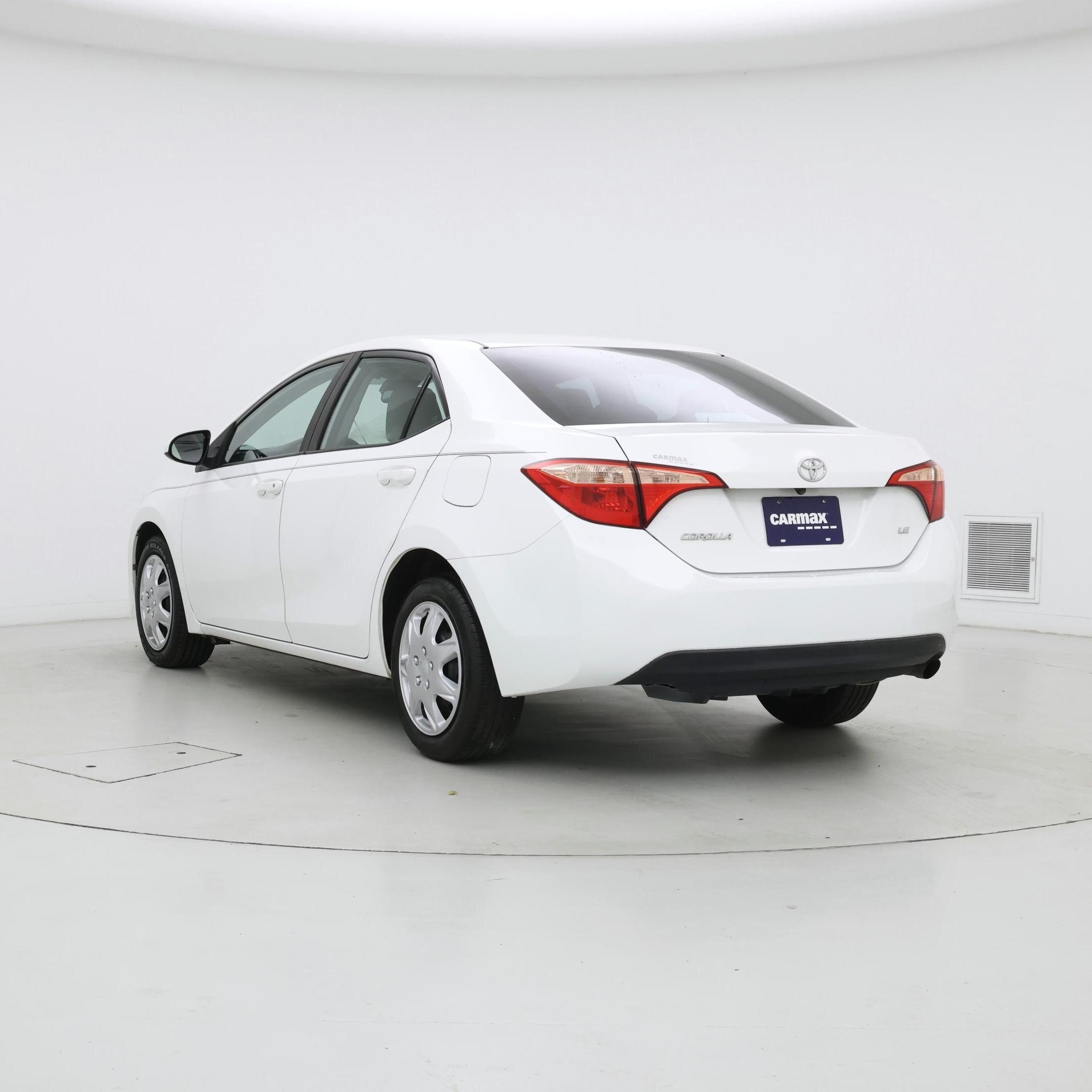 Thumbnail: 2017 Toyota Corolla - 2